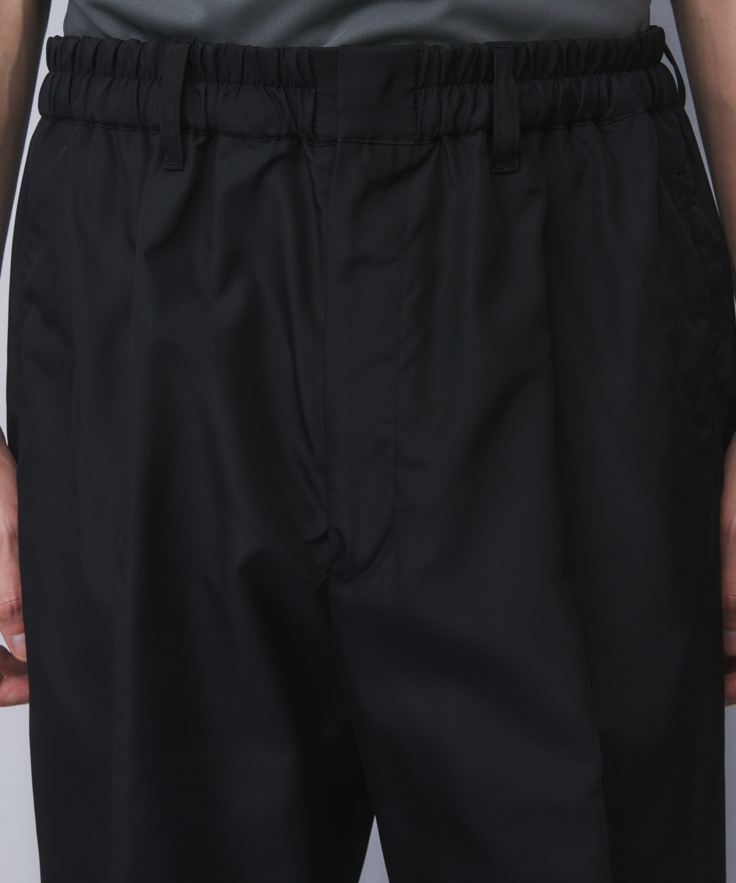 DRY SILK TAFFETA SEAMLESS PANTS
