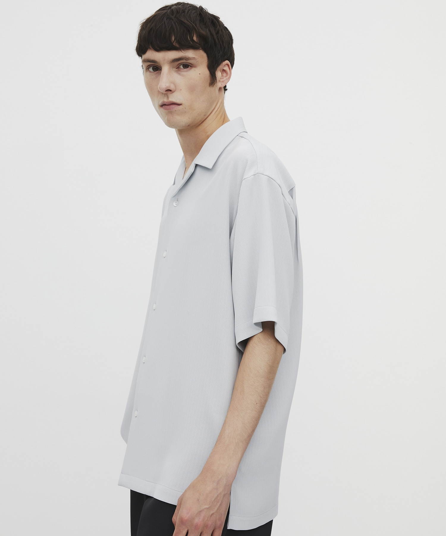 COLD DRY PLEATS オープンカラーシャツ