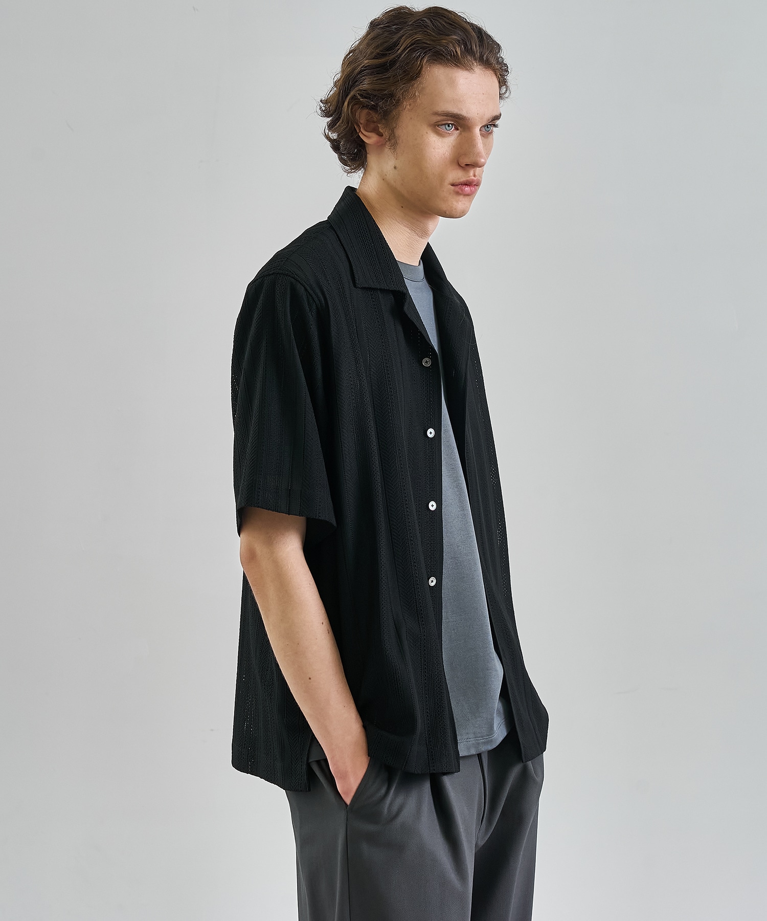 〈WEB限定｜先行予約〉ラッセルレースシアーシャツ