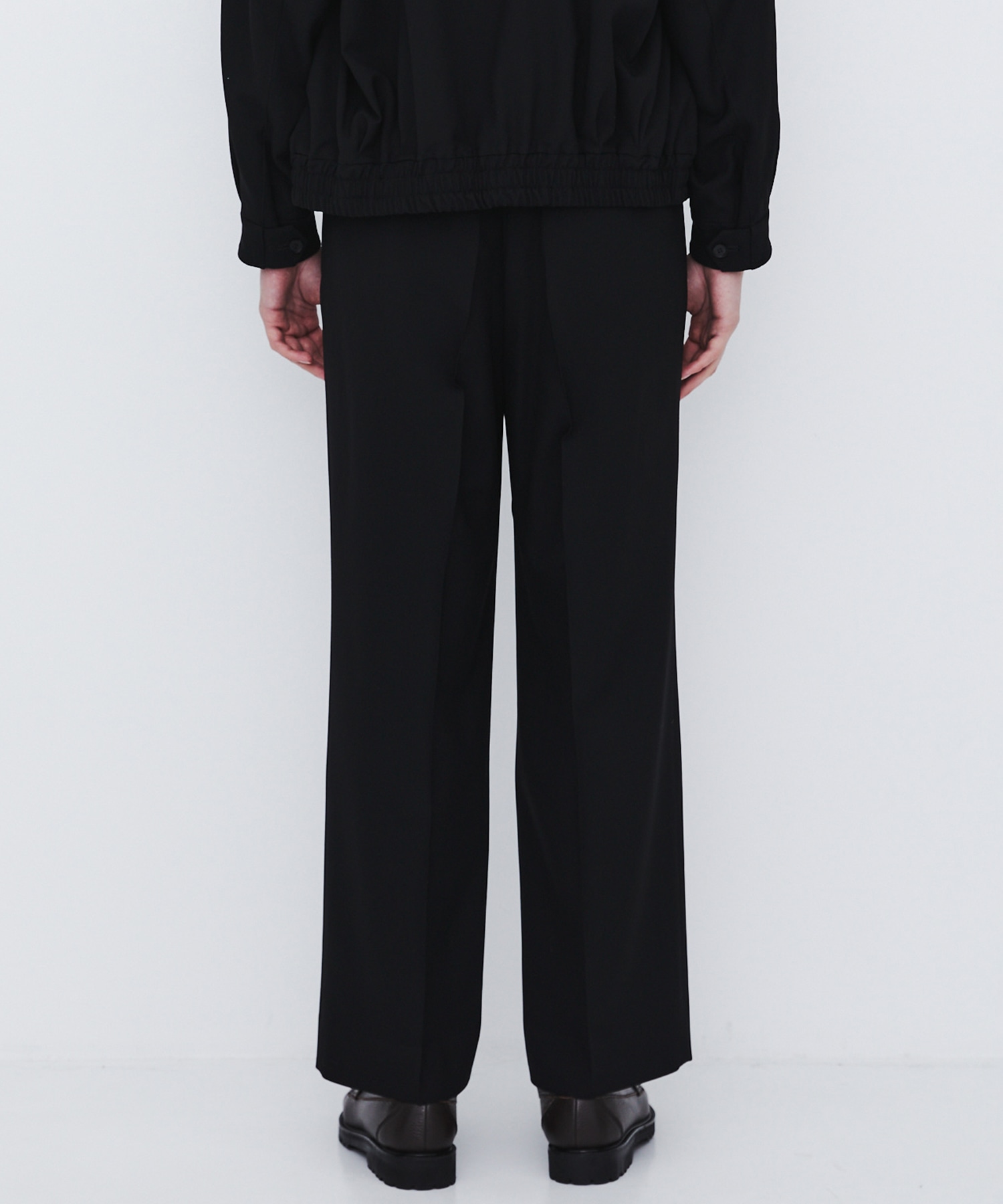 〈数量限定〉Super120s WOOL SERGE 2TUCK PANTS