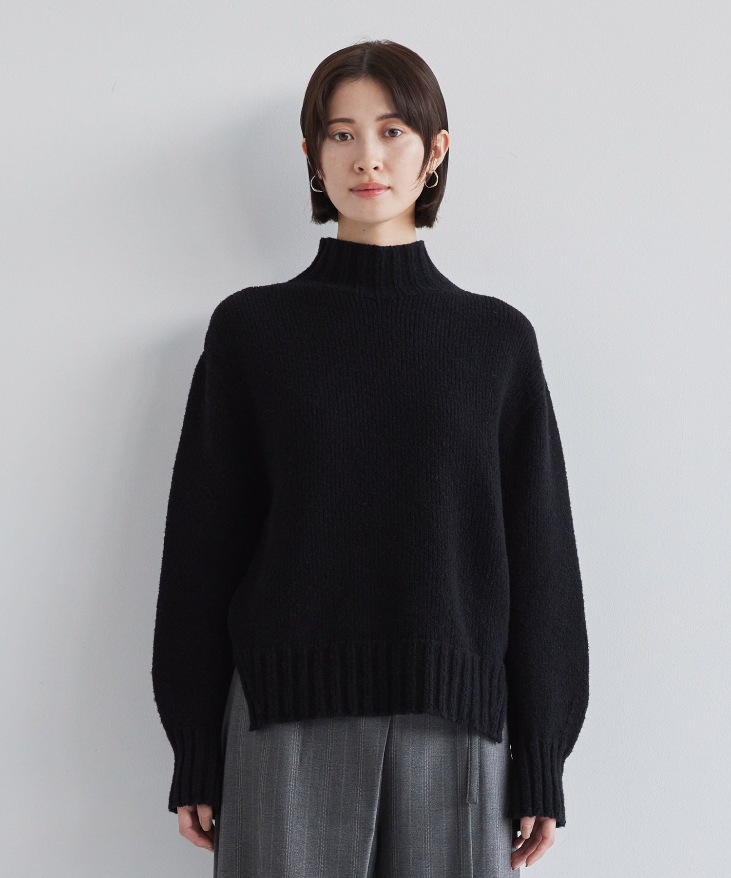 ループヤーンラメコンビタートルニット