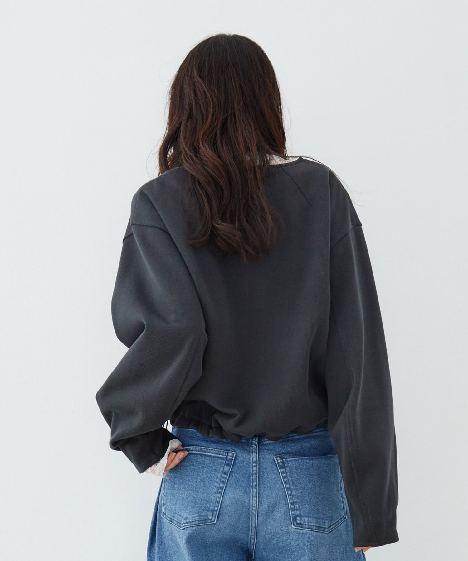 タックフォルムスリーブカットプルオーバー