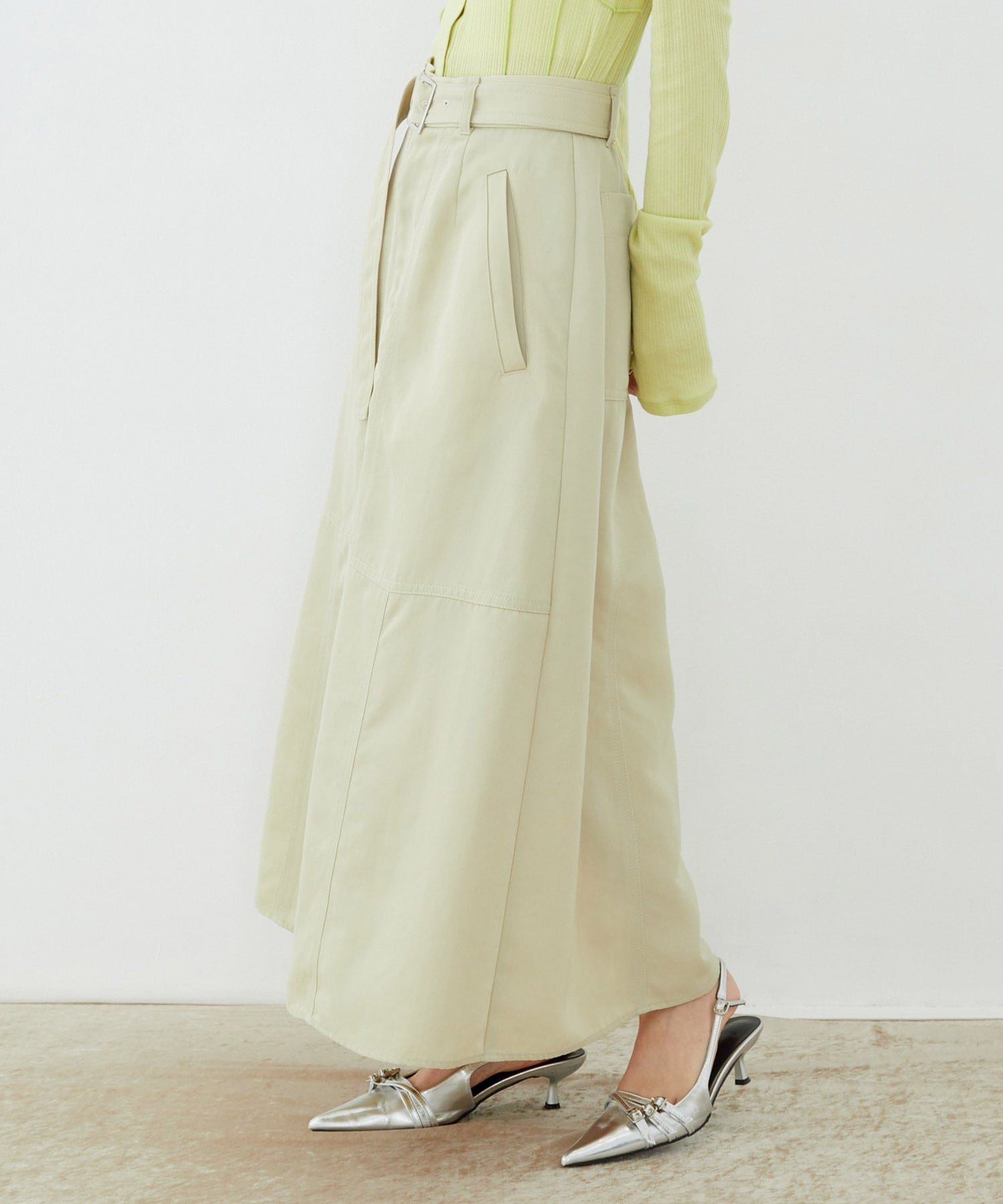 ステッチワークポケットスカート