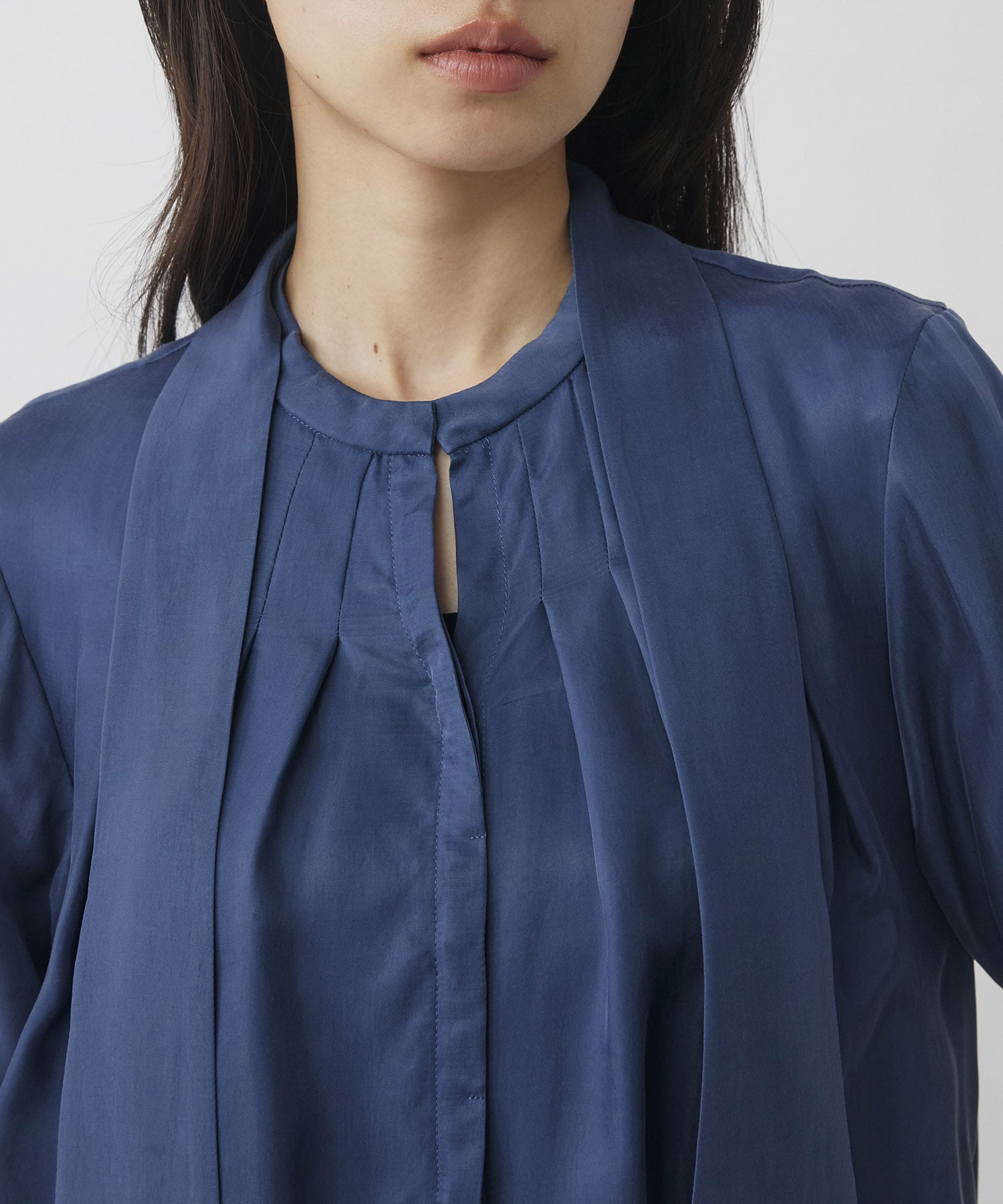 キュプラタックハーフスリーブブラウス