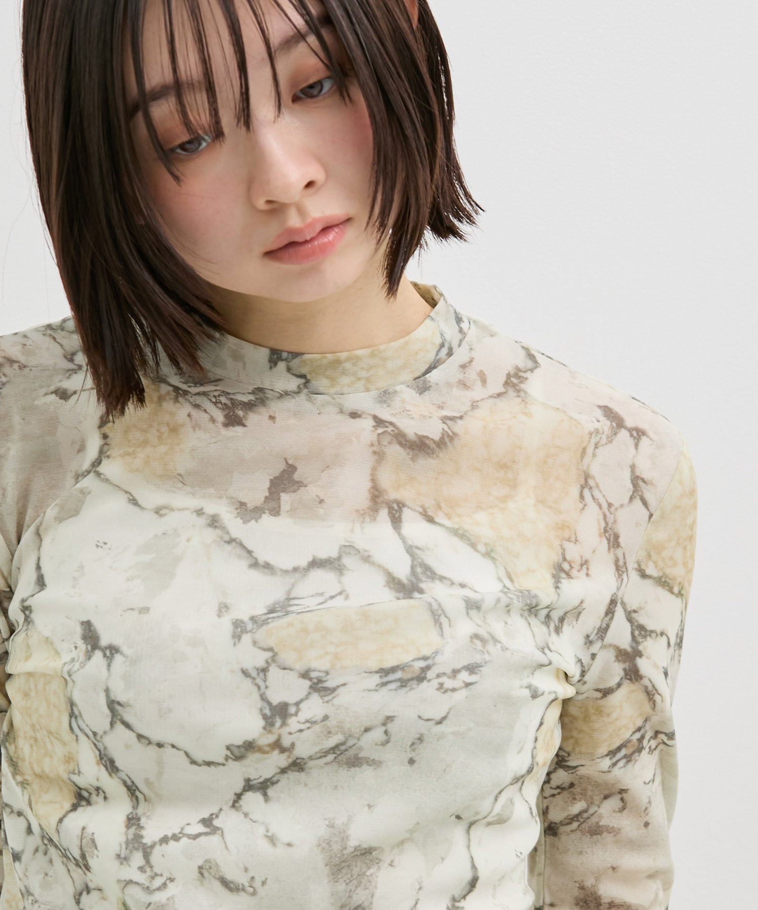マーブルストーンシアープルオーバー
