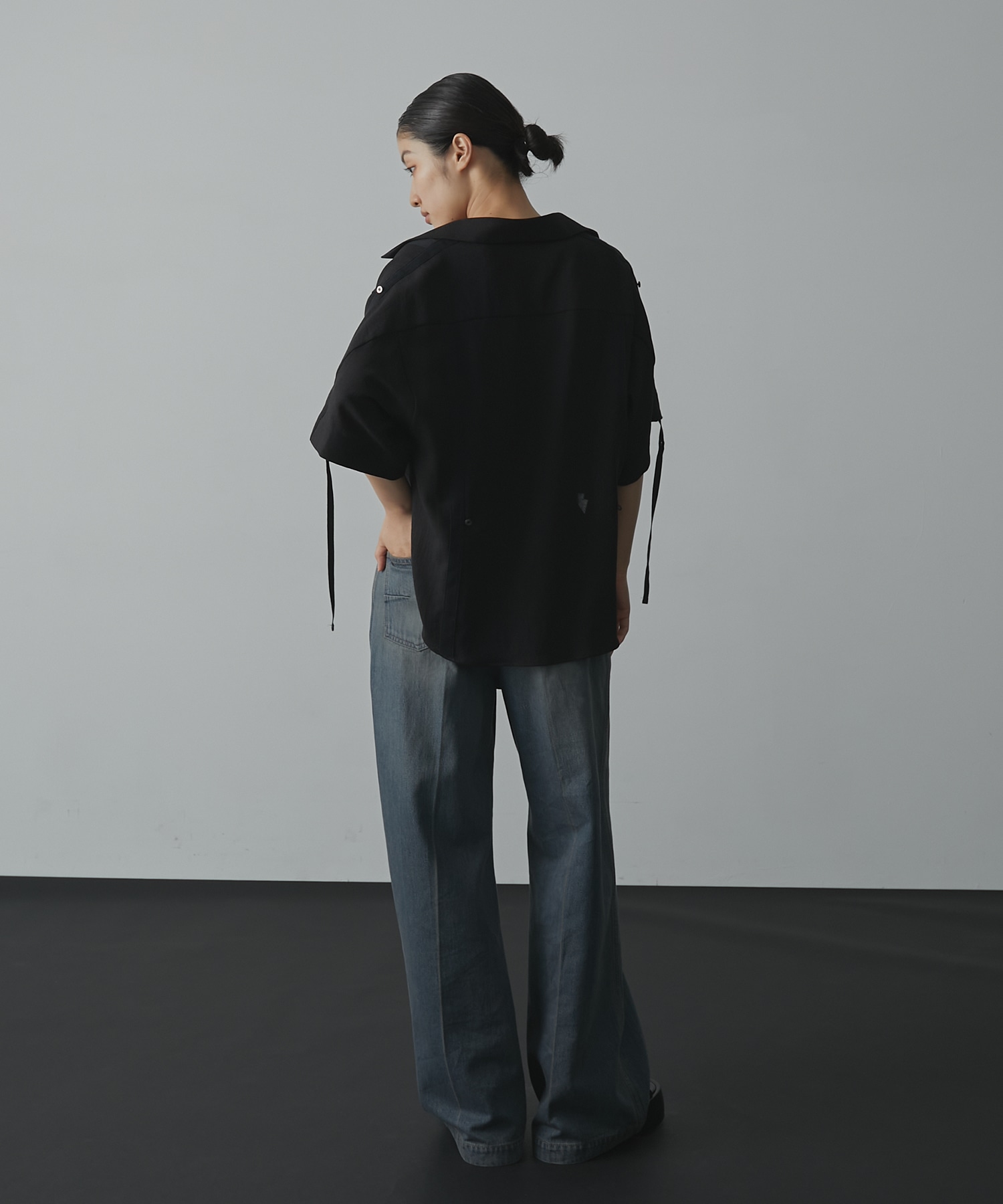 Adjustable Length Mesh Shirt