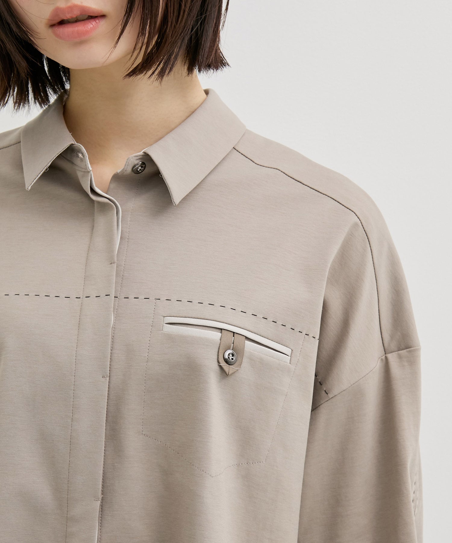 エラストシャウター