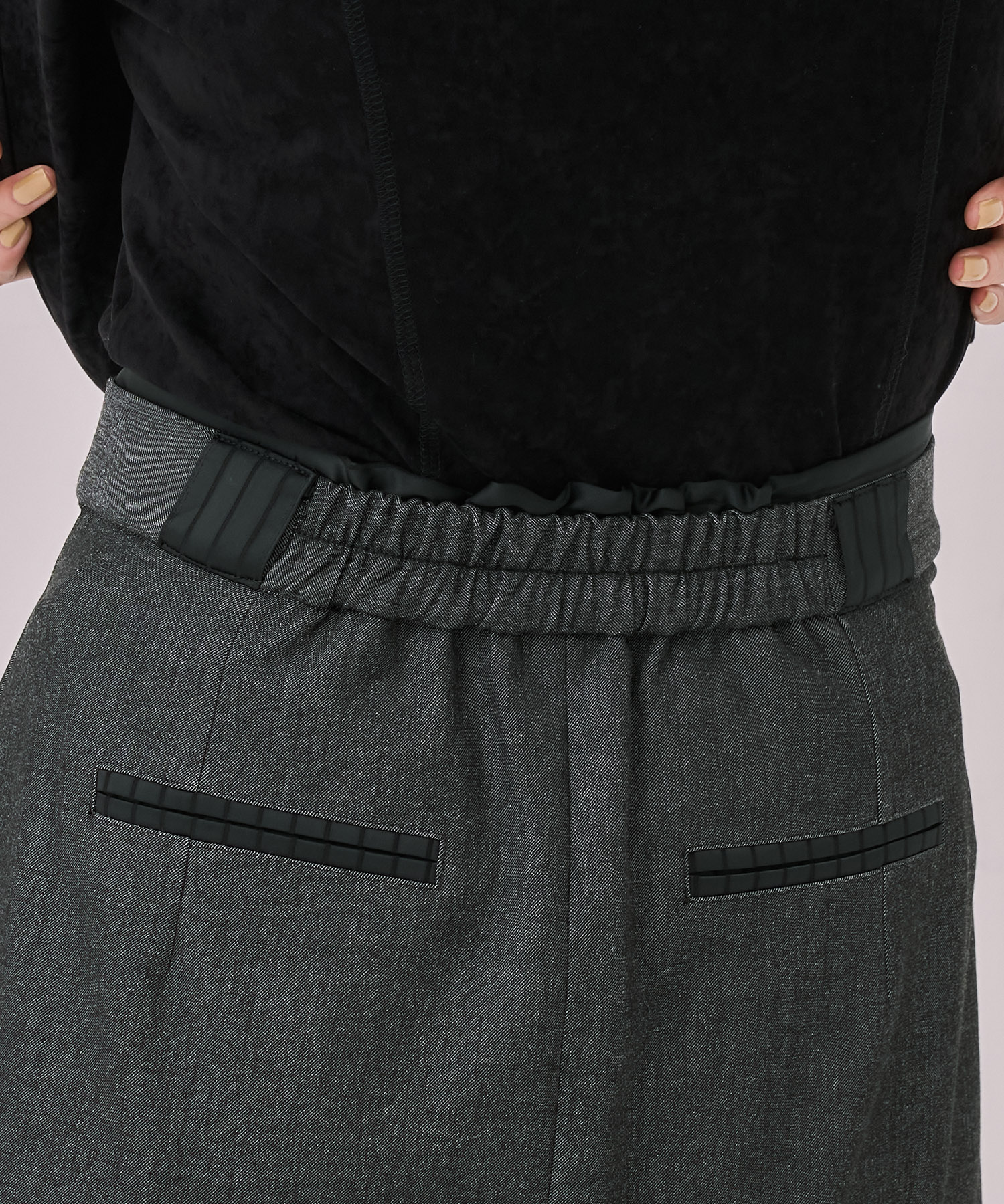 ダブルベルトラップスカート