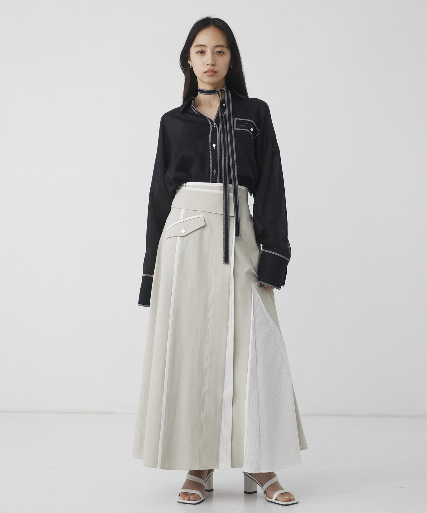 シアーデニムトリムシャツ