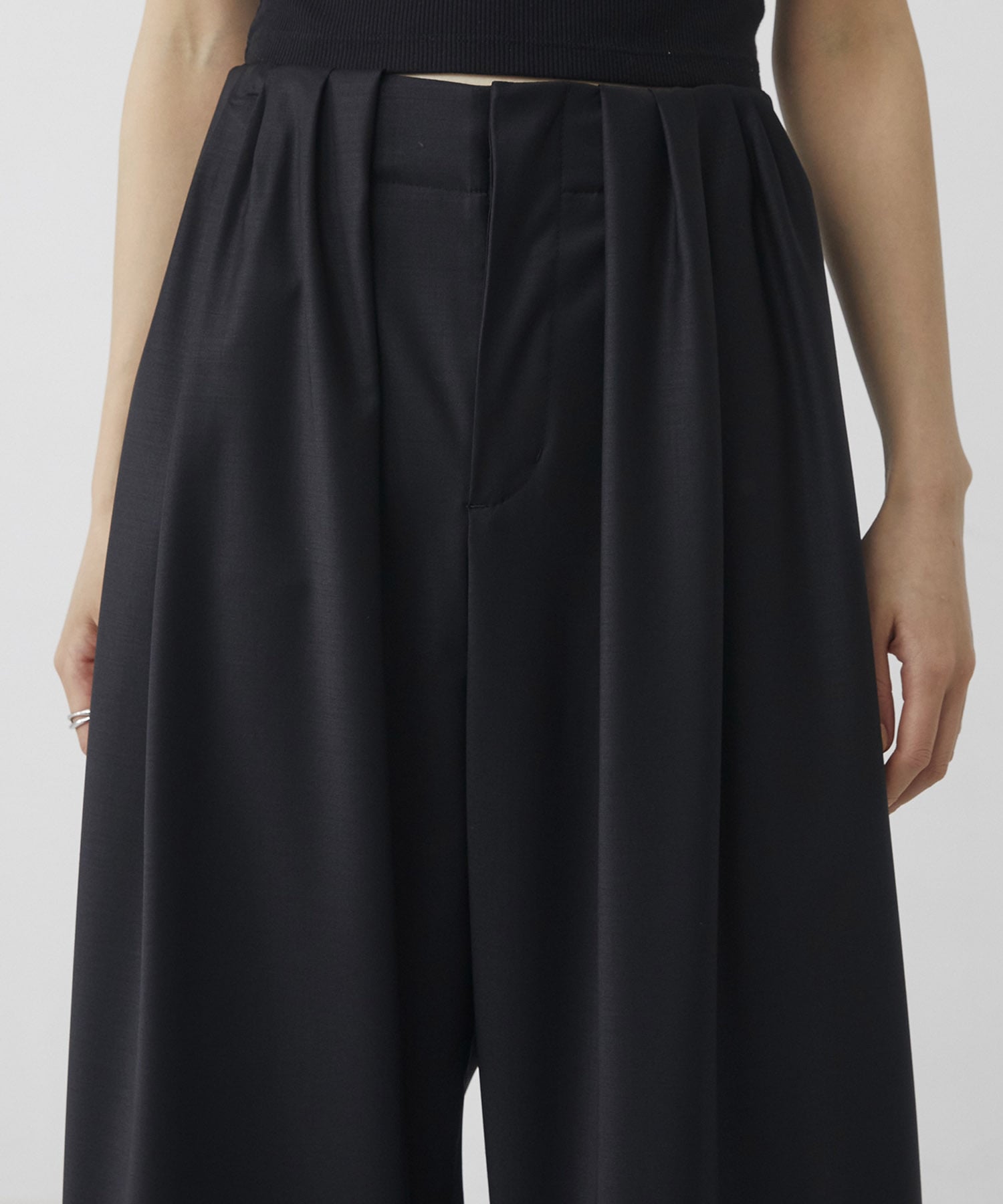 〈再入荷〉Super120s Wool Relax Trousers