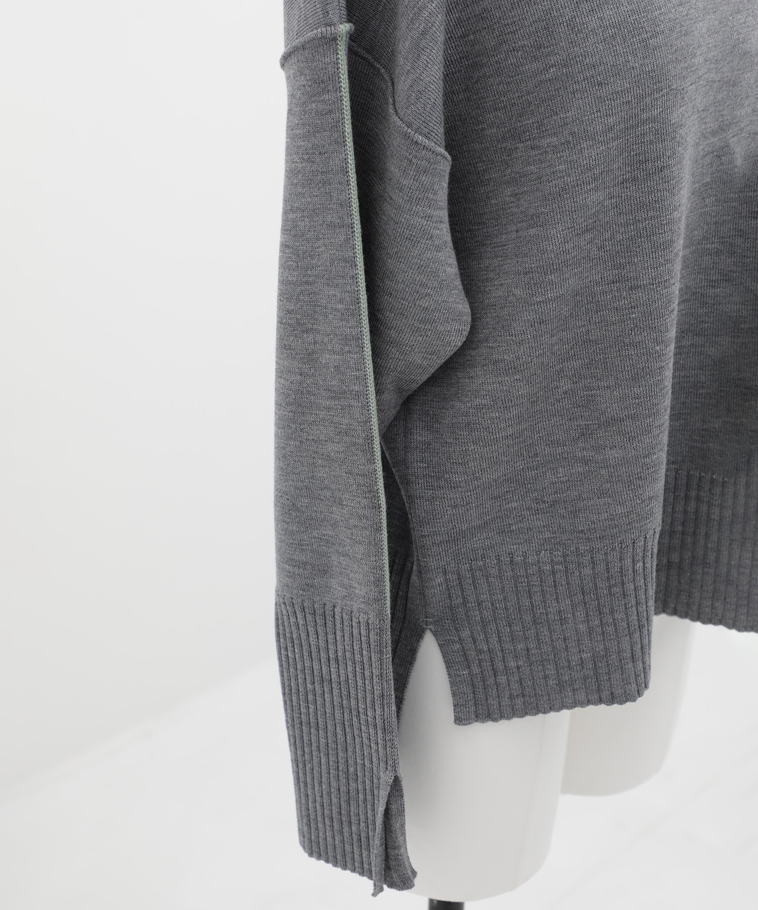 ウォッシャブルWOOLラインニット