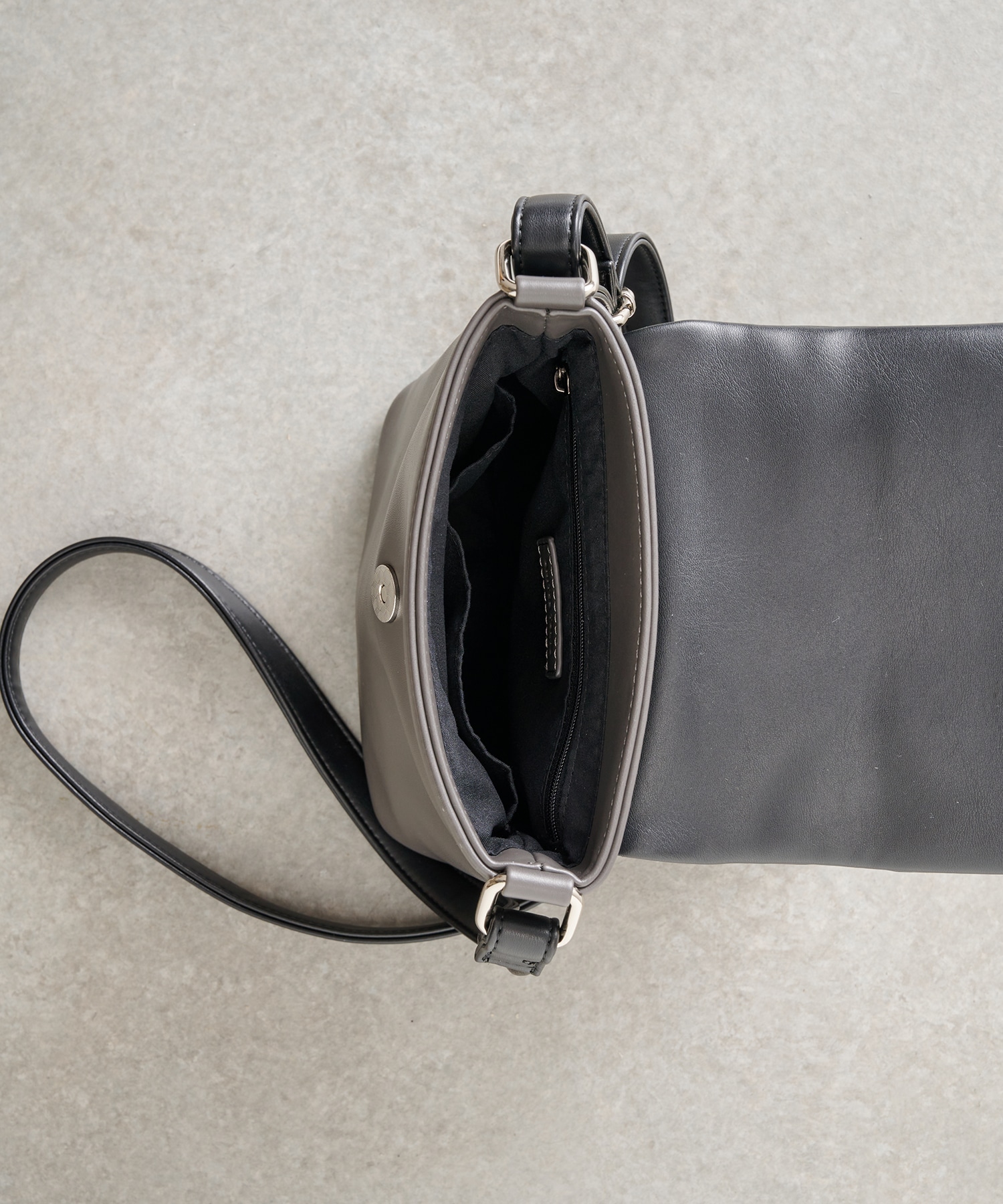 LEATHER SHOULDER MINI BAG