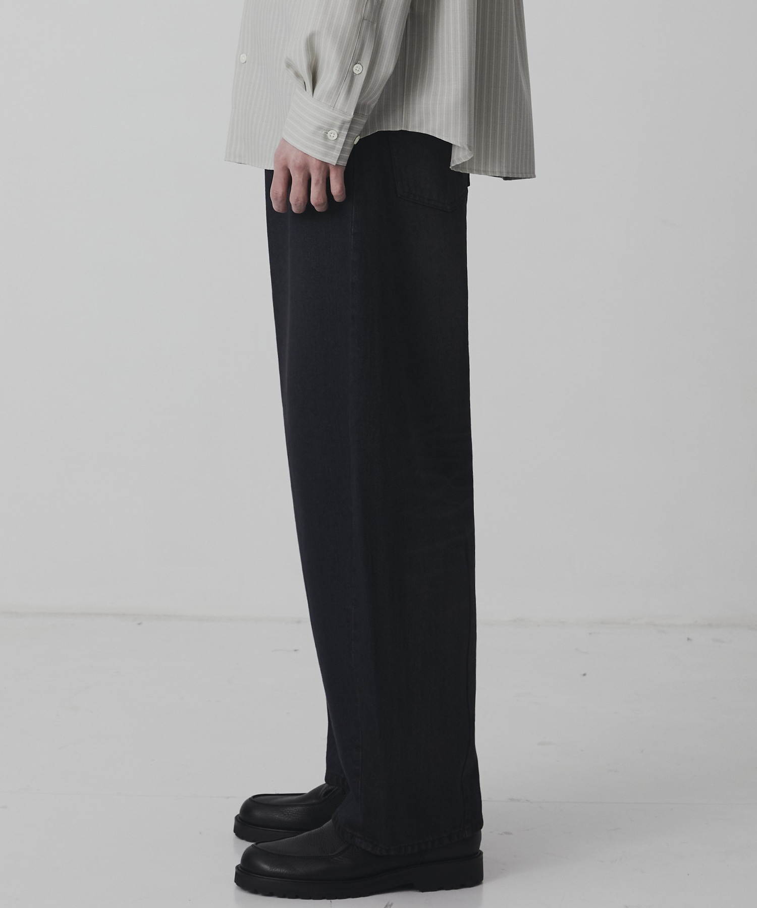 〈残りわずか｜再入荷なし〉オーバーダイ バレルデニムパンツ