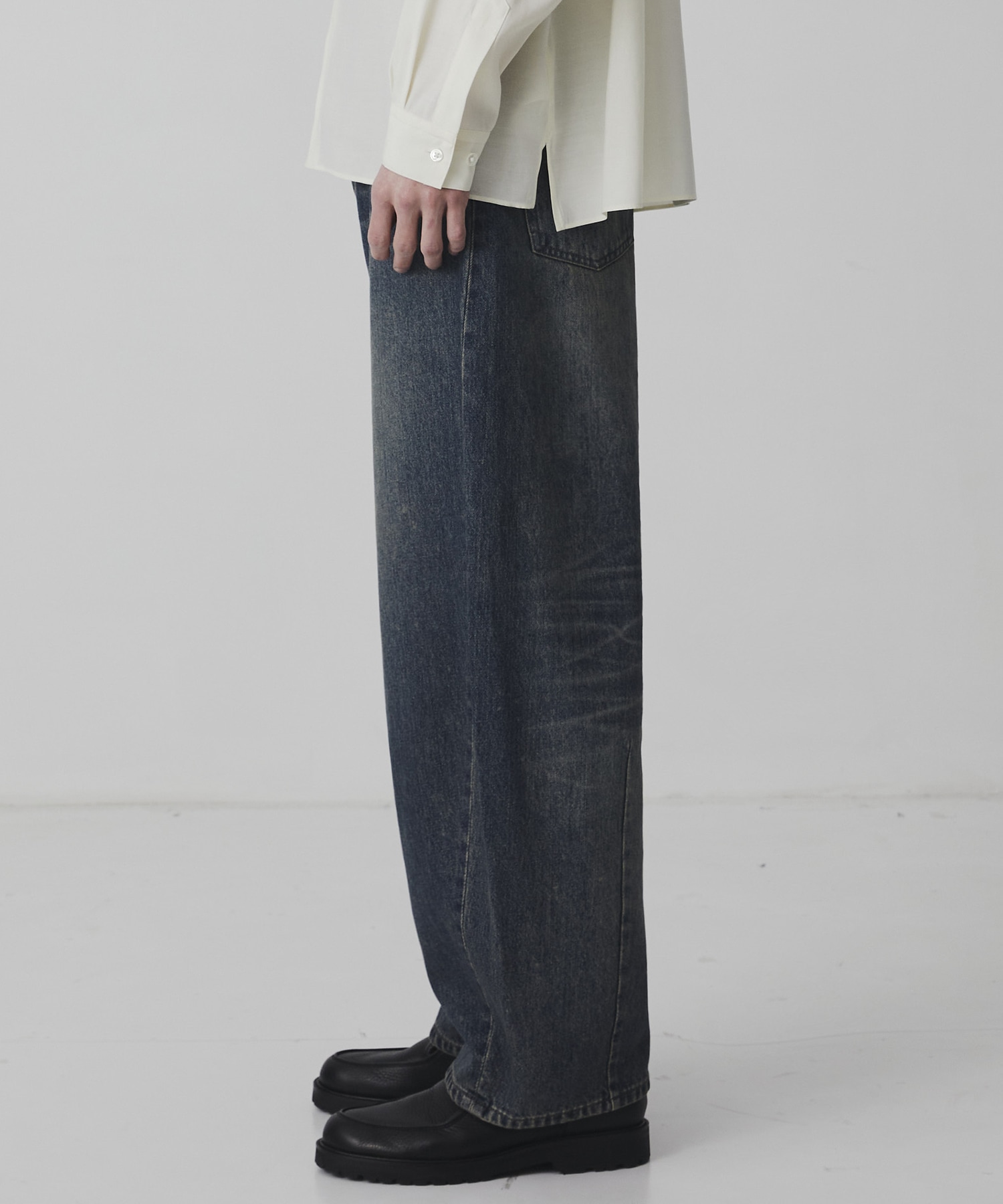 〈残りわずか｜再入荷なし〉オーバーダイ バレルデニムパンツ