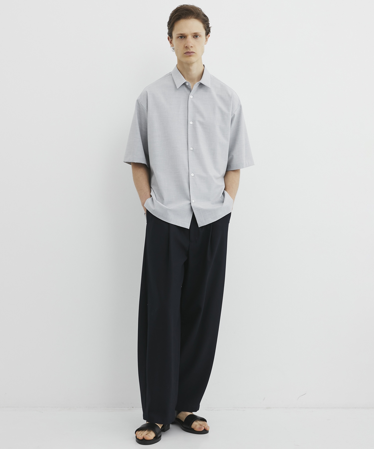 ハイツイスト バレルチノパンツ