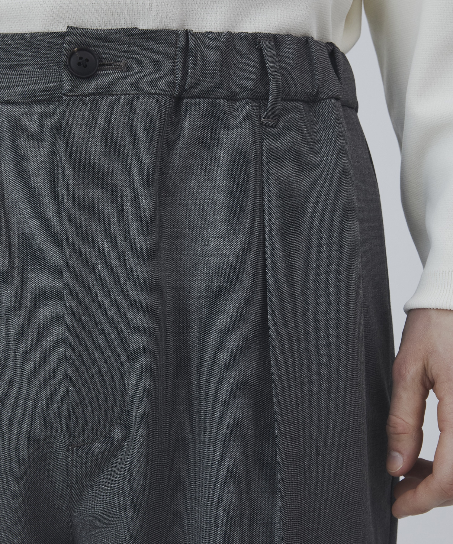 〈2026SS｜数量限定〉CARREMAN 1タックイージーパンツ