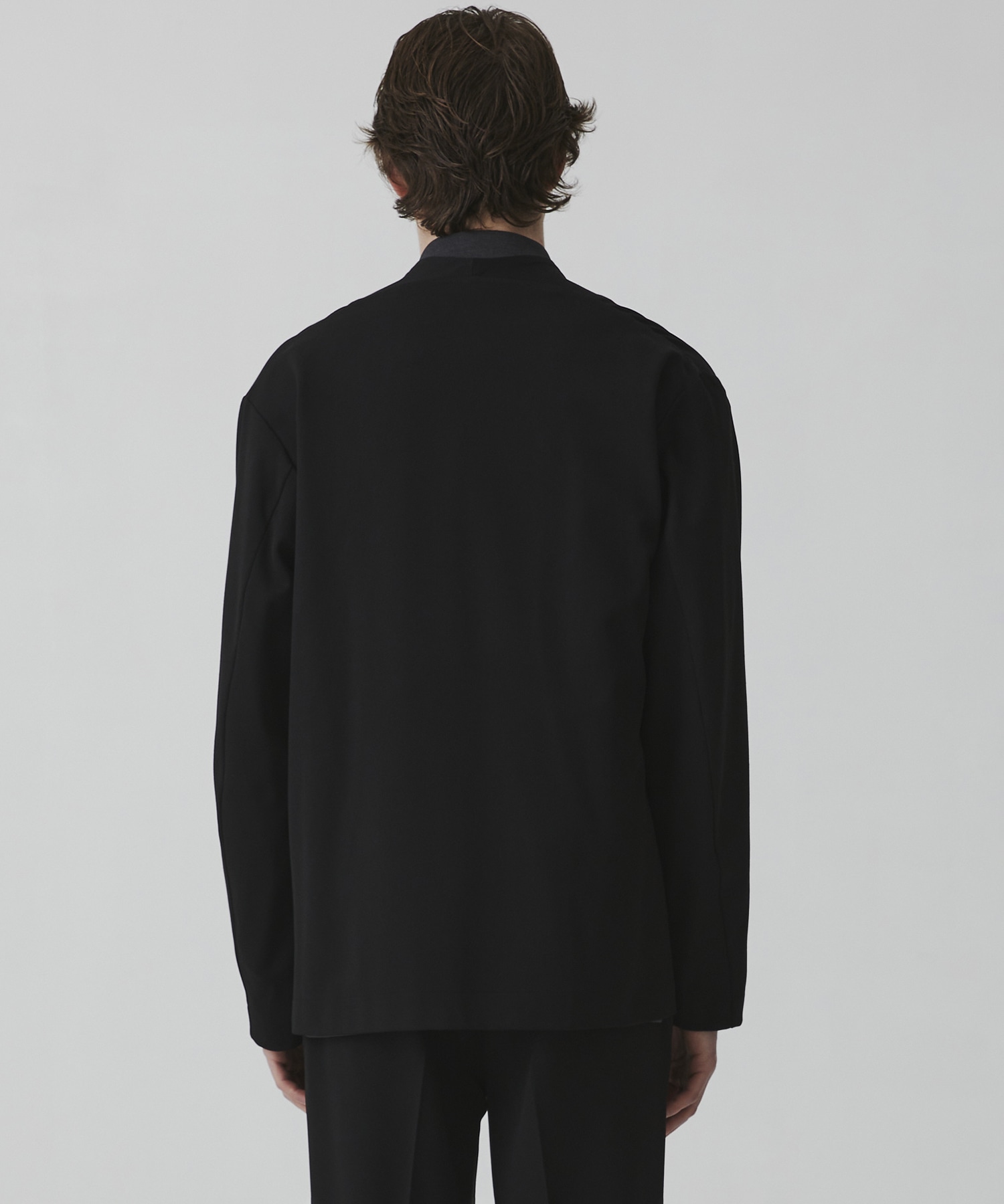 アウトラスト カーディガン