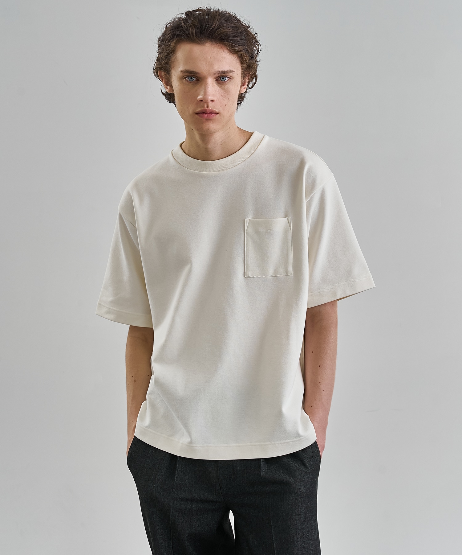 アウトラスト ポケット Tシャツ