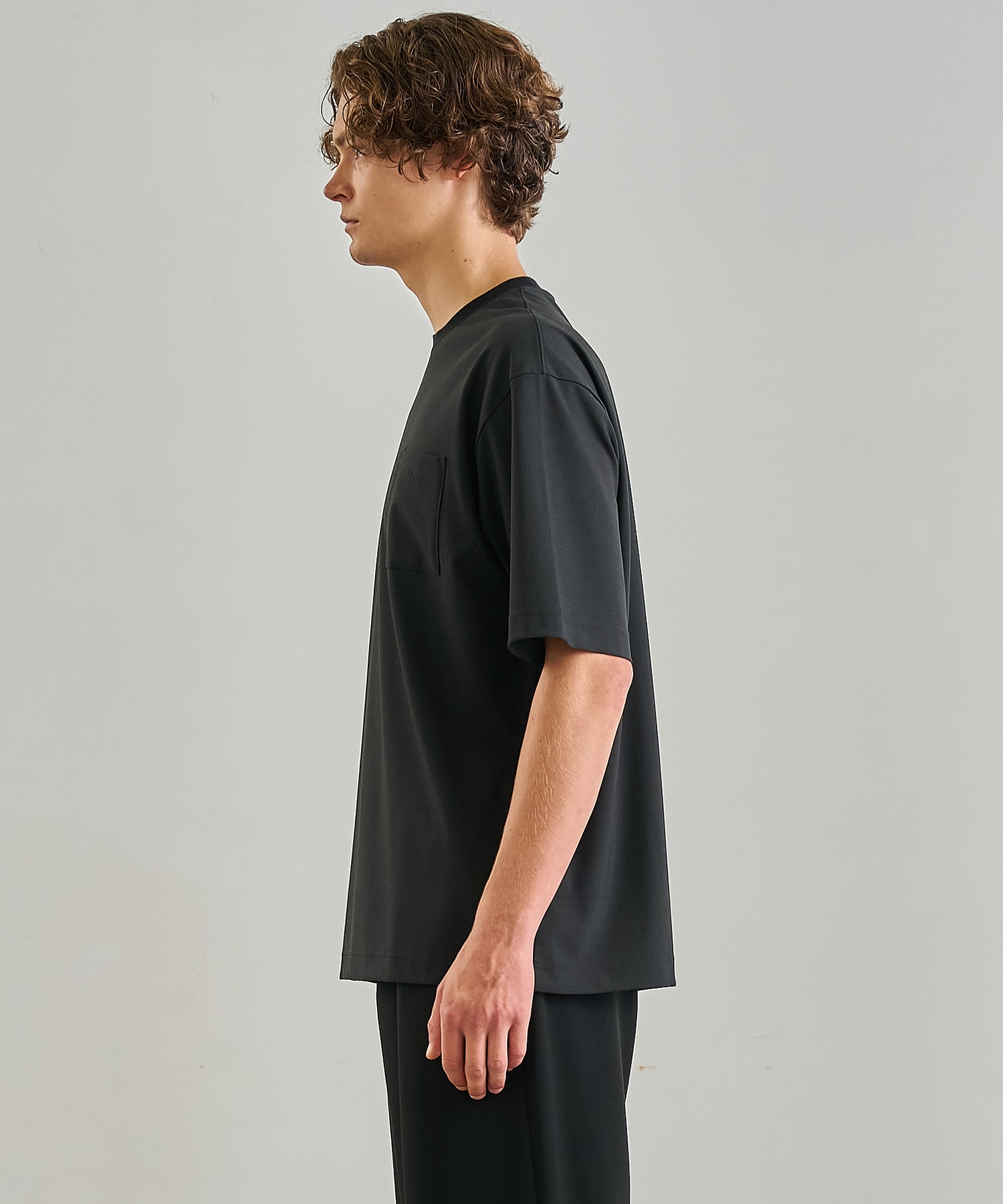 【新発売】アウトラスト ポケット Tシャツ