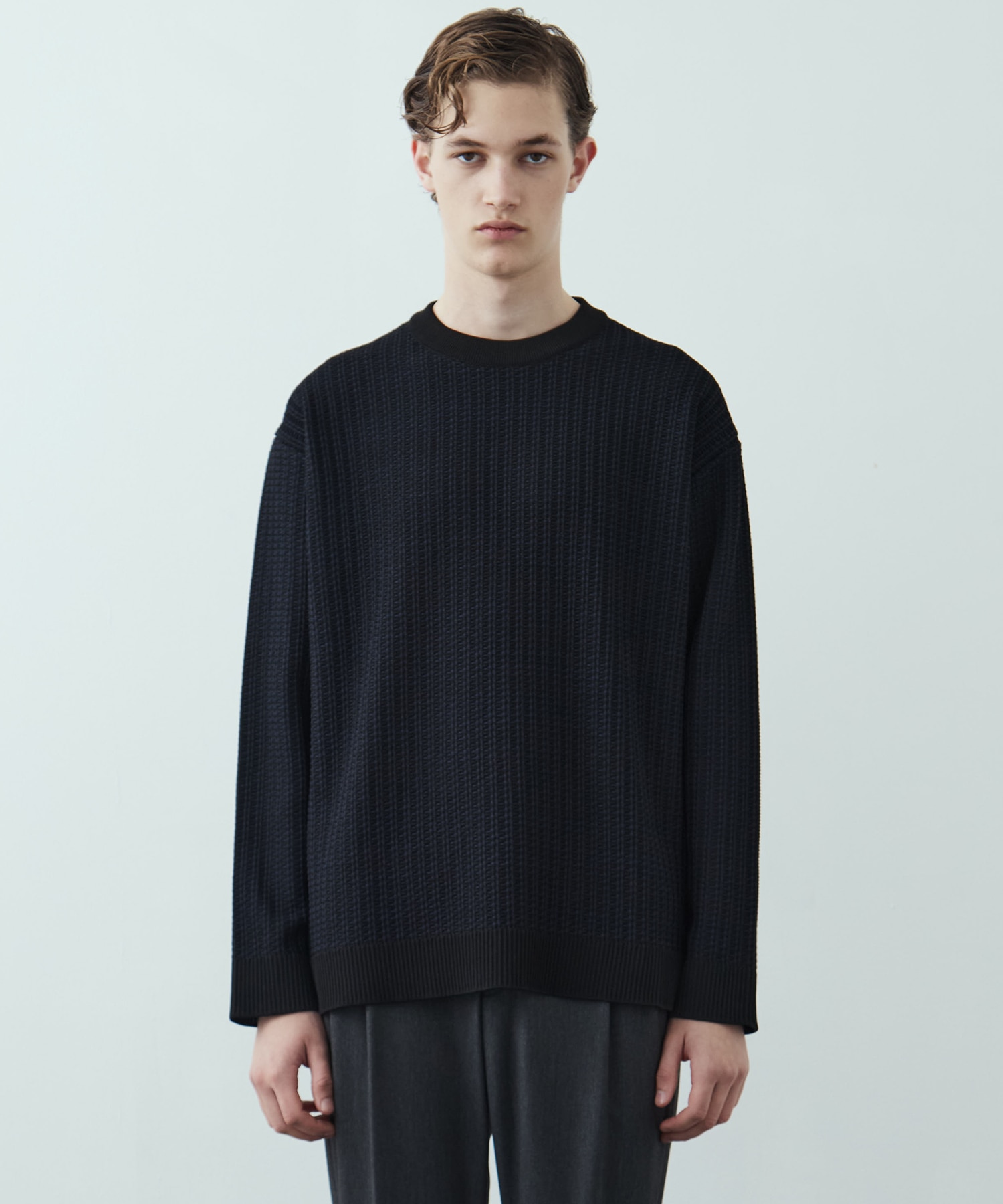 アウトラスト ジャガード クルーネックニット