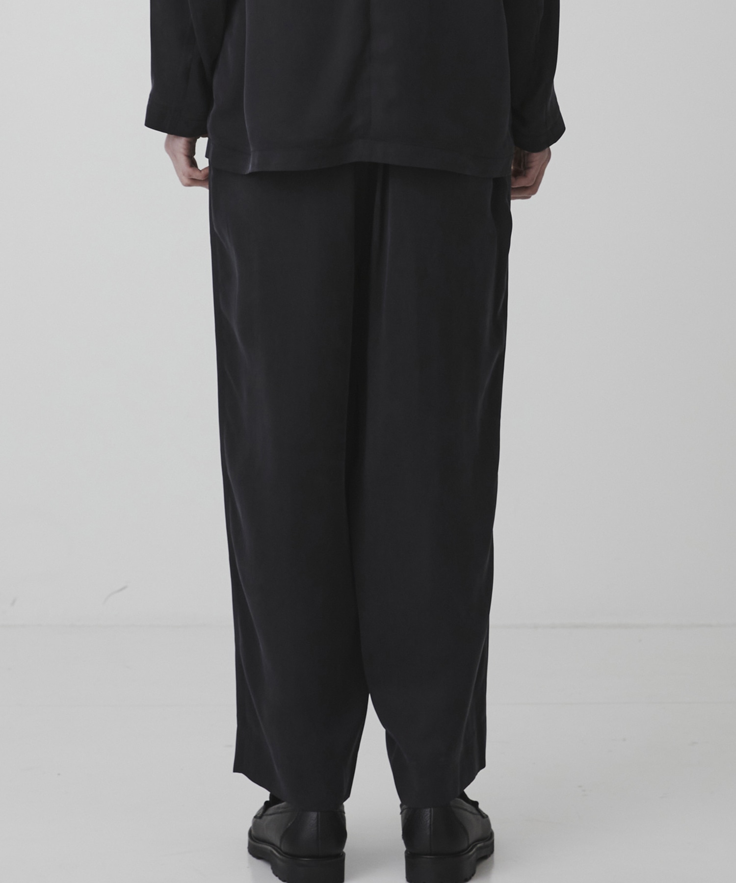 HIGH TWIST CUPRA 2タックイージーパンツ