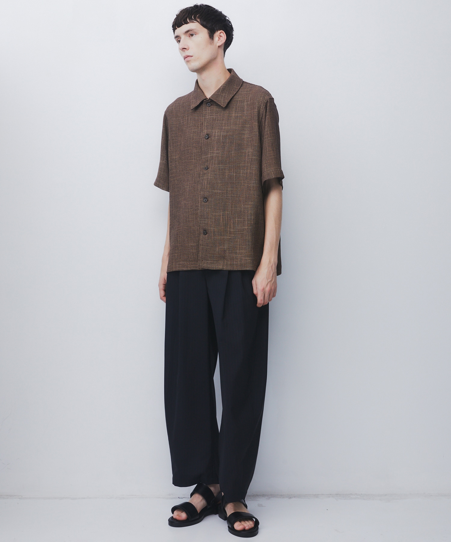 〈WEB限定|先行販売〉AIR WOOL ストライプバレルスラックス