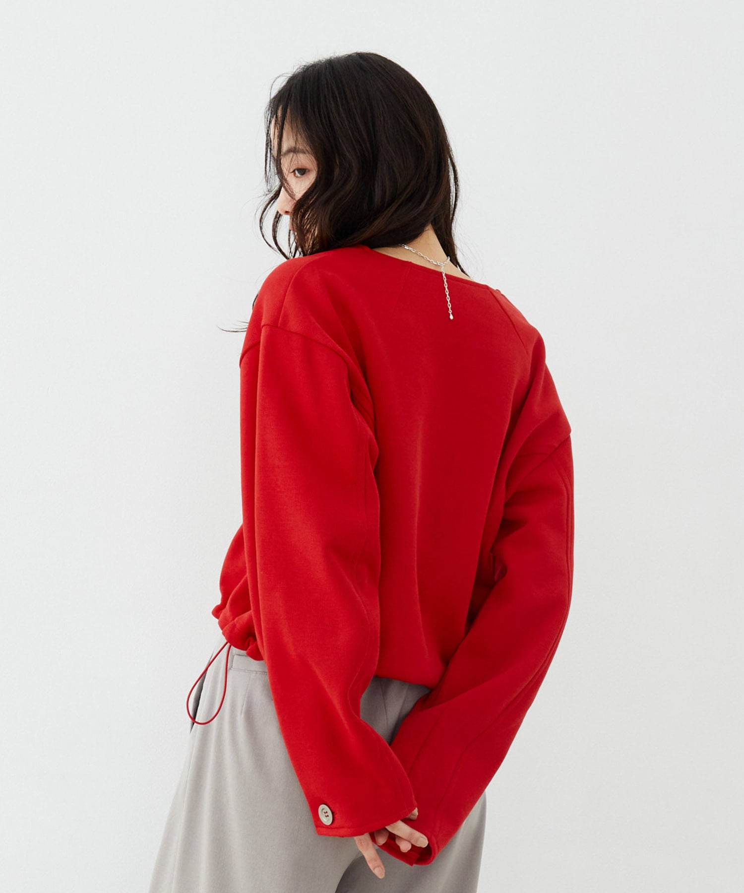 タックフォルムスリーブカットプルオーバー