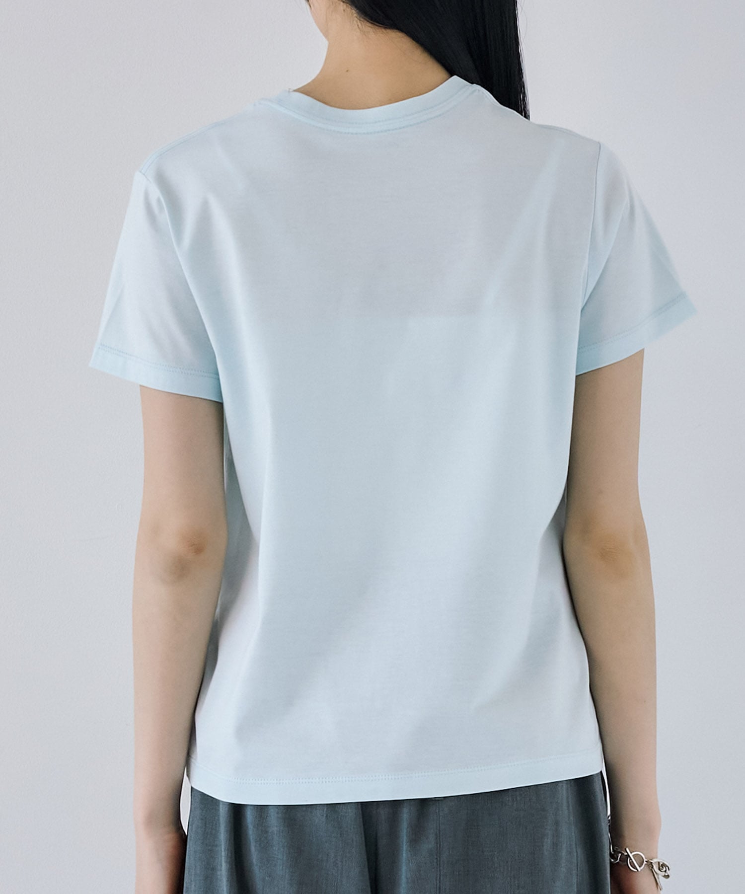 スリーククルーTEE