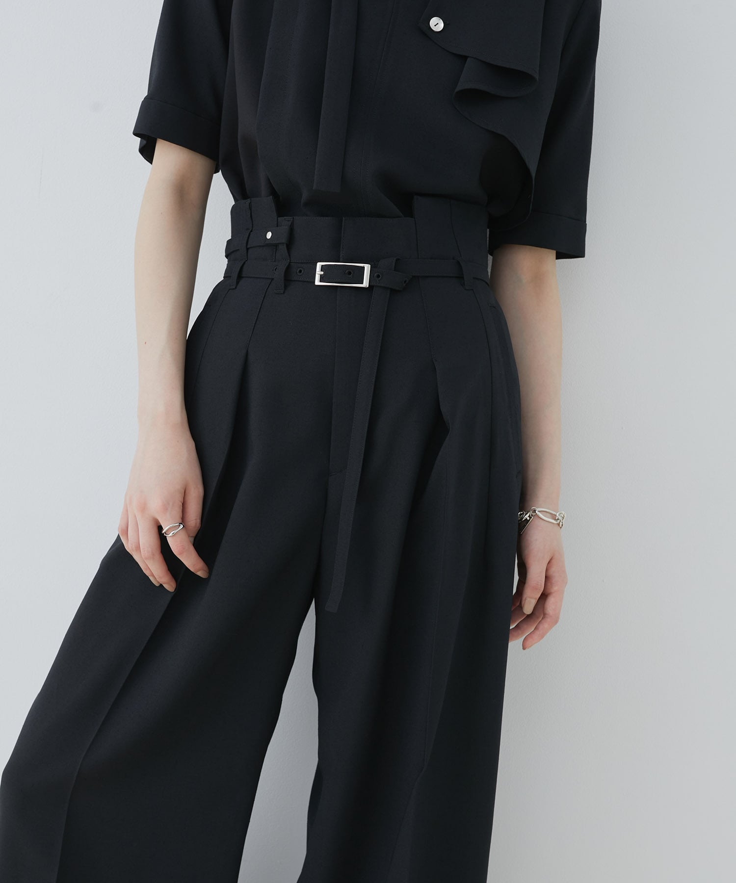 ACETATEベルトワイドパンツ