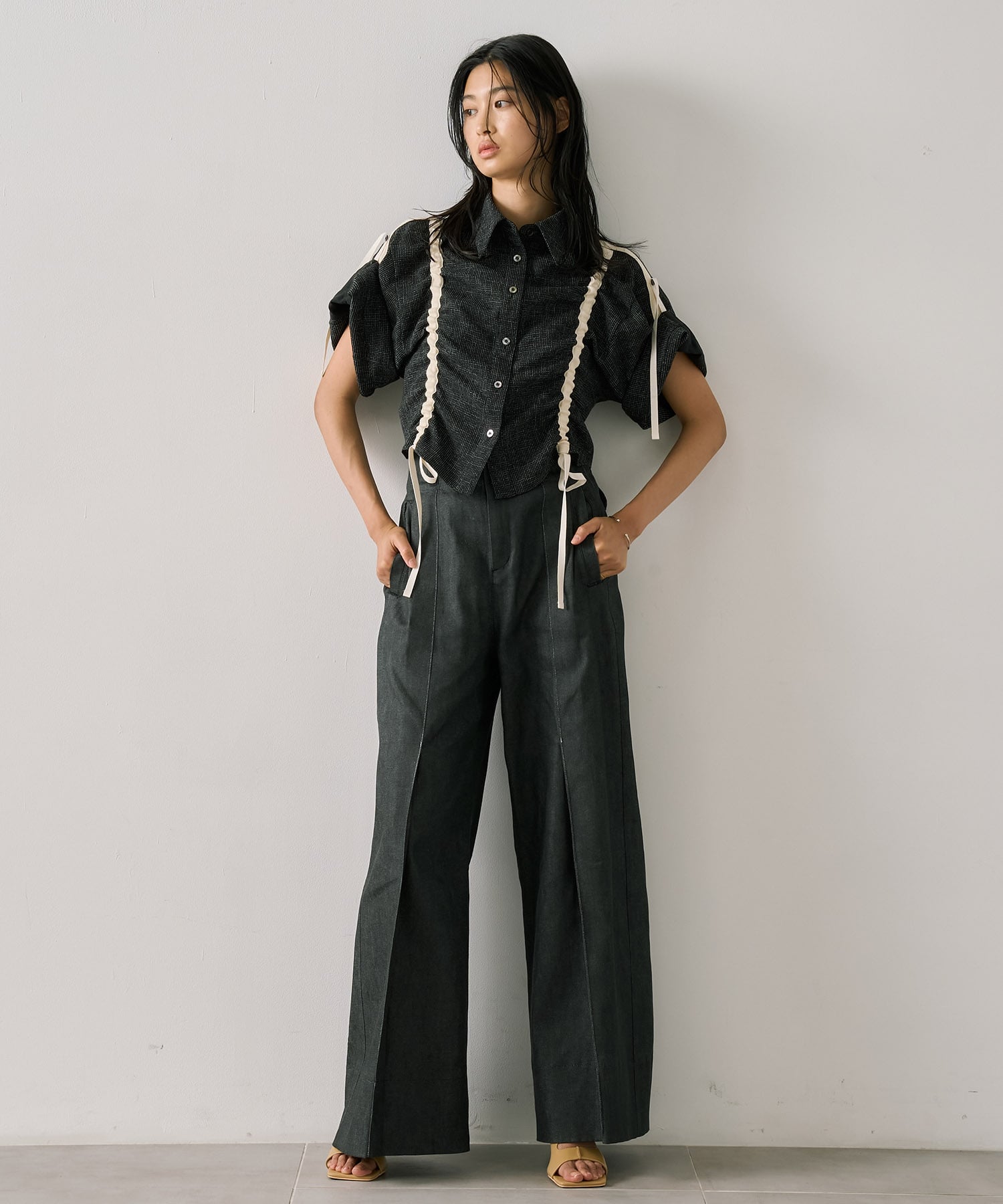 【オンラインストアのみ先行発売】Adjustable Length Mesh Shirt