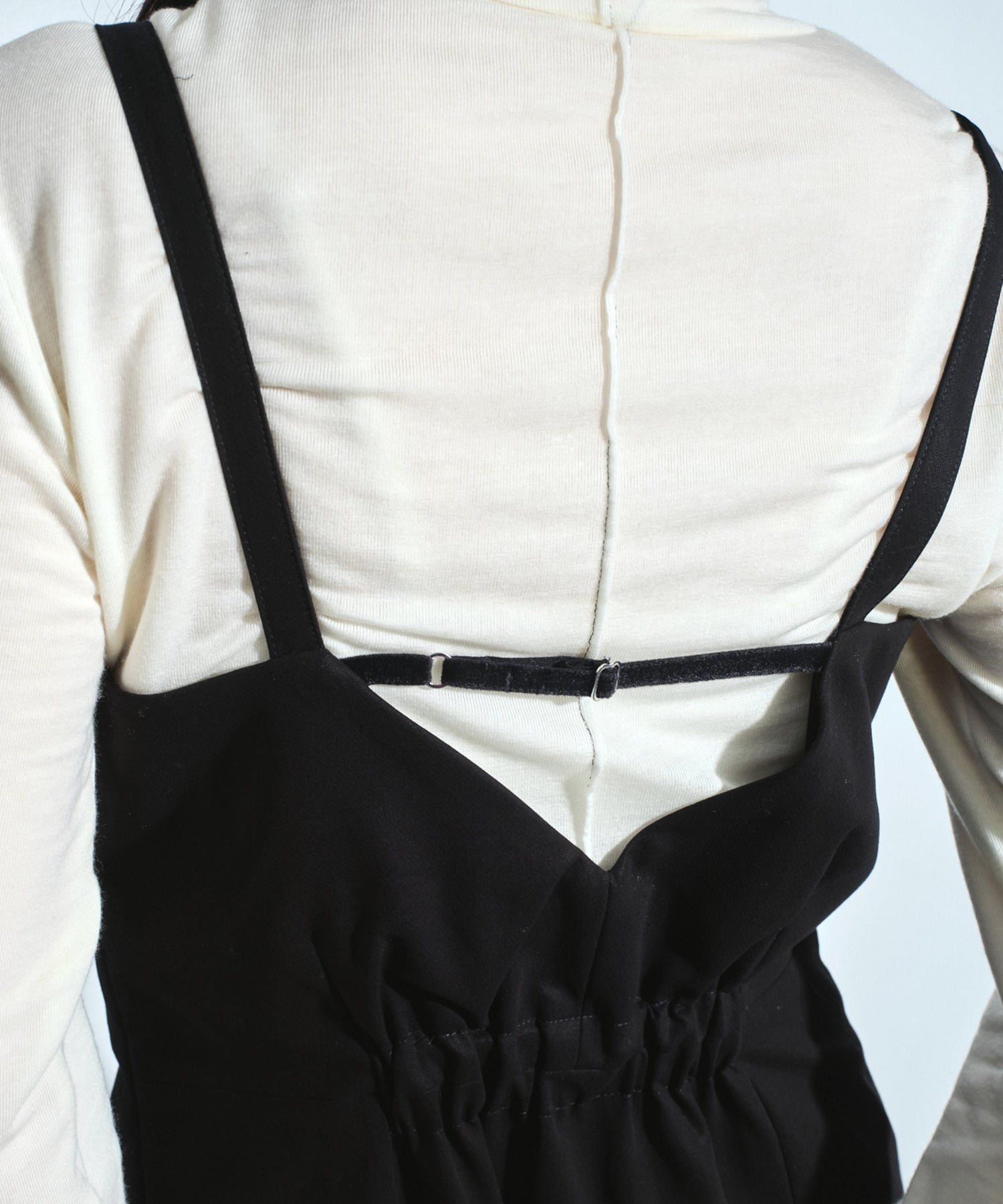 シェイプタックキャミワンピース