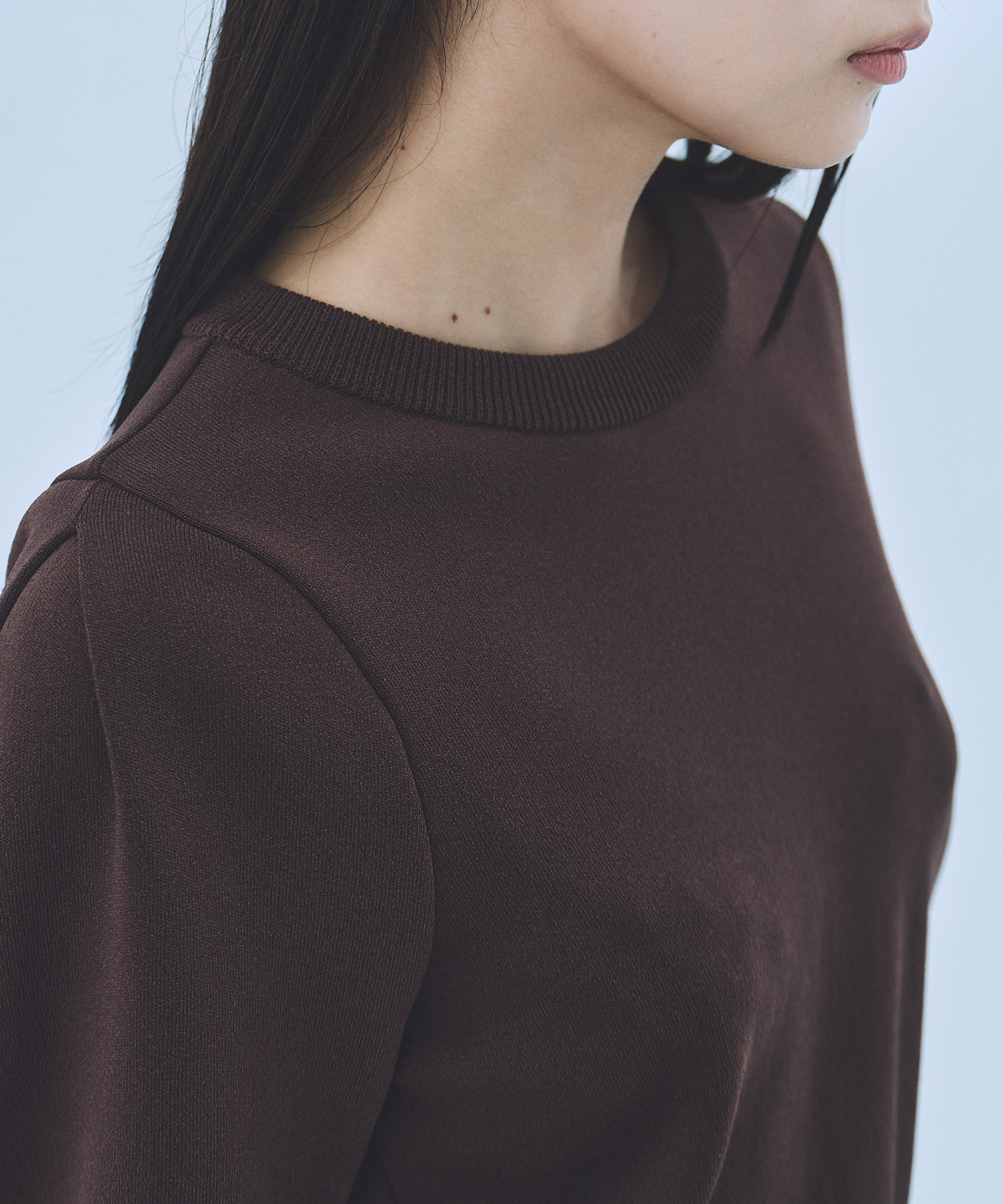 ショルダータックニットトップス