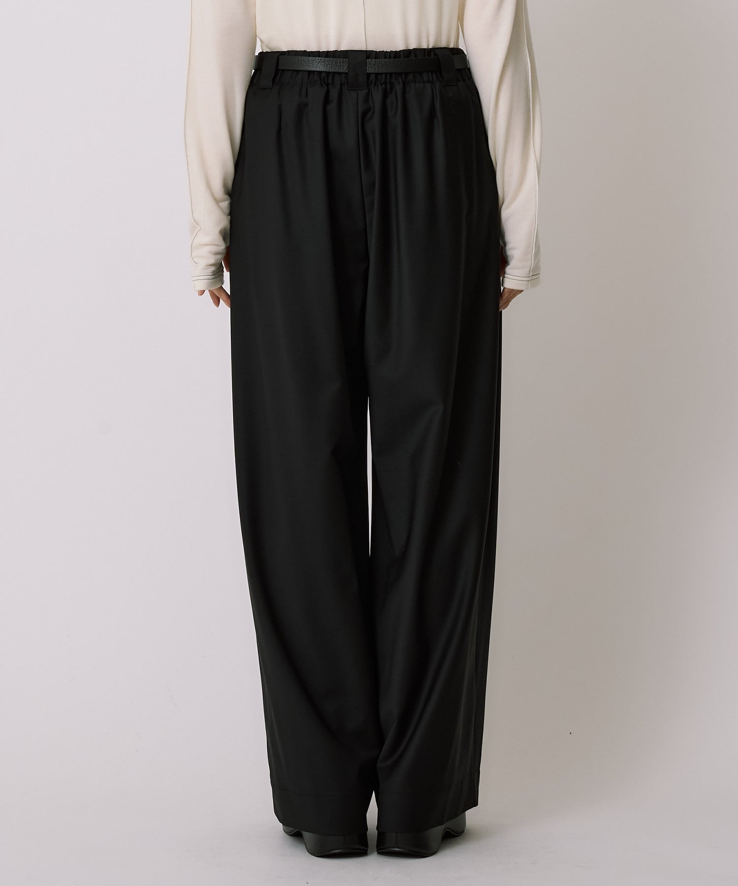 〈新色〉Super120s Wool Relax Trousers
