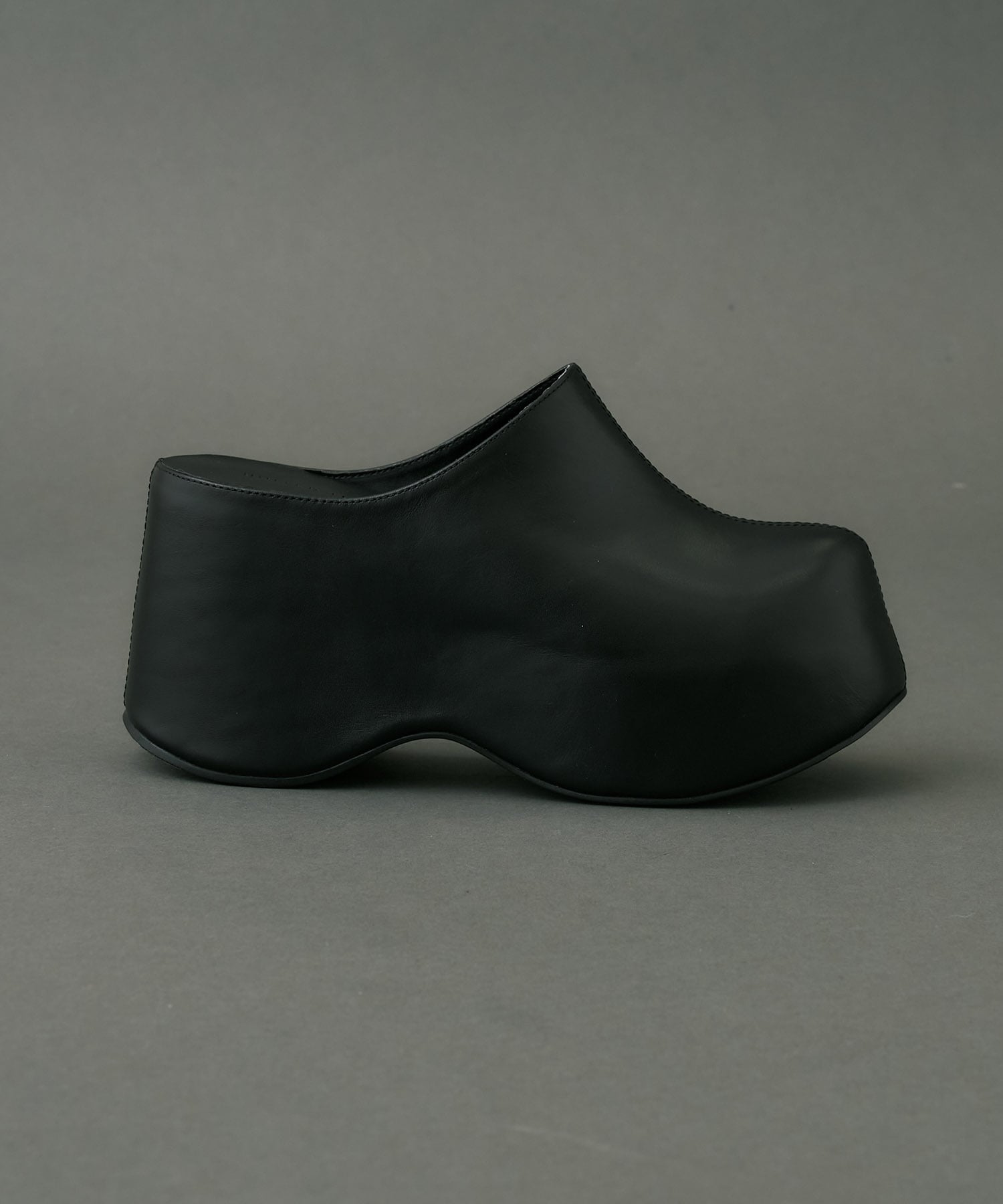 Light Weight Leather Clogs