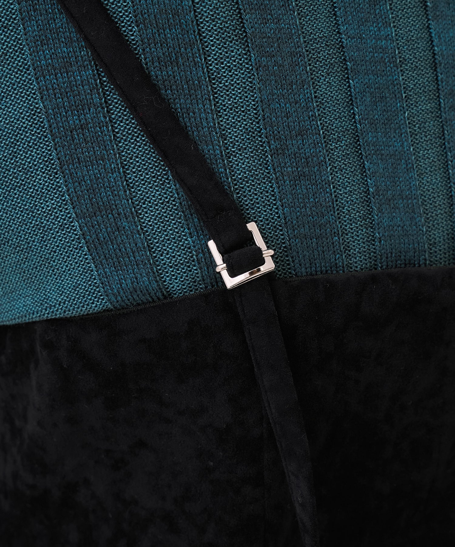 ツイストベロアキャミワンピース