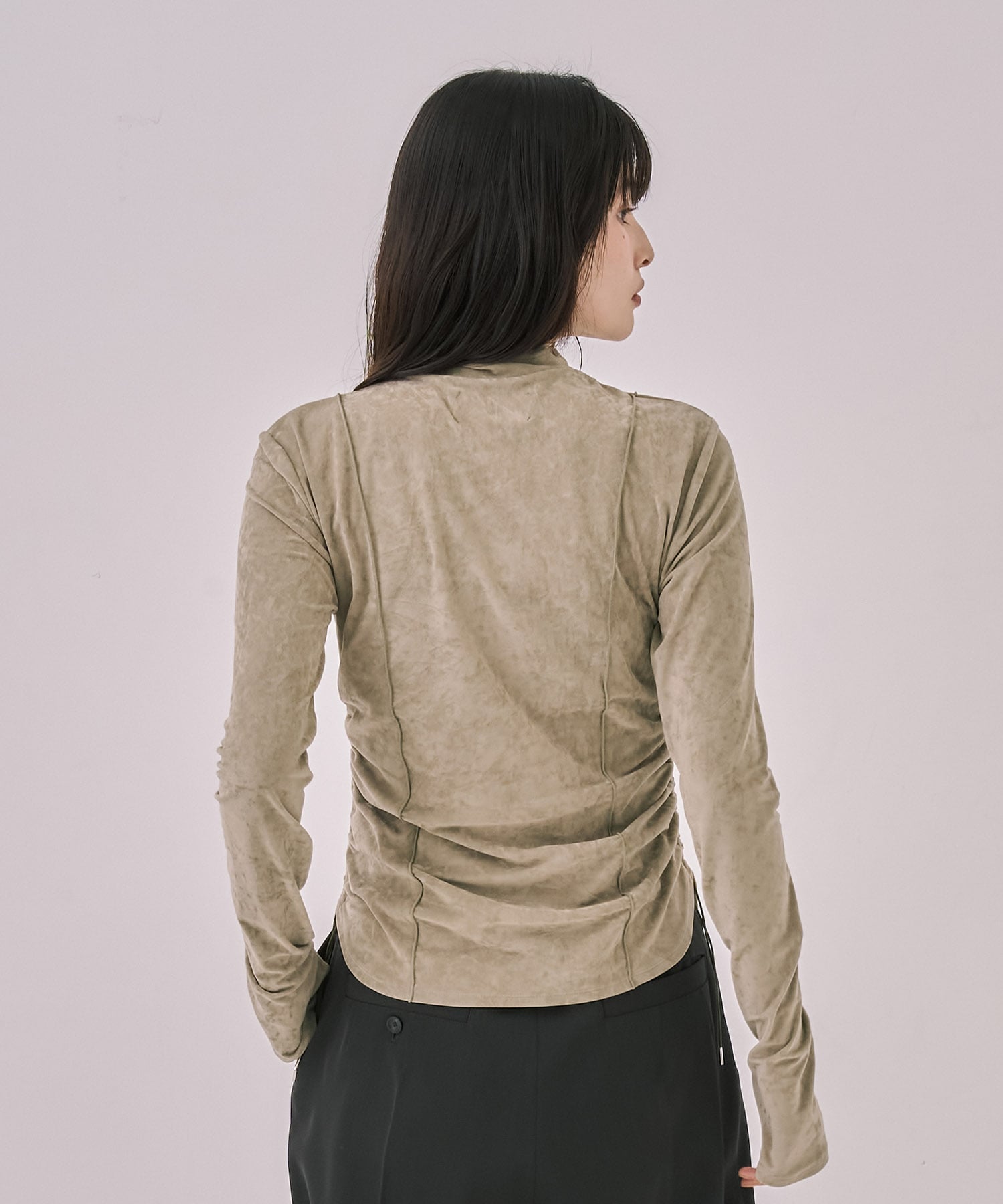 トリアセテートベロアプルオーバー