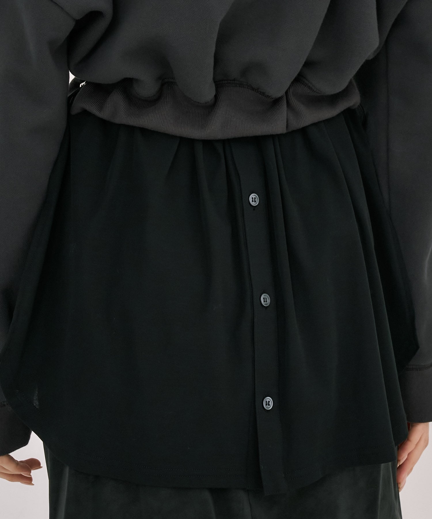 レイヤードスウェットプルオーバー