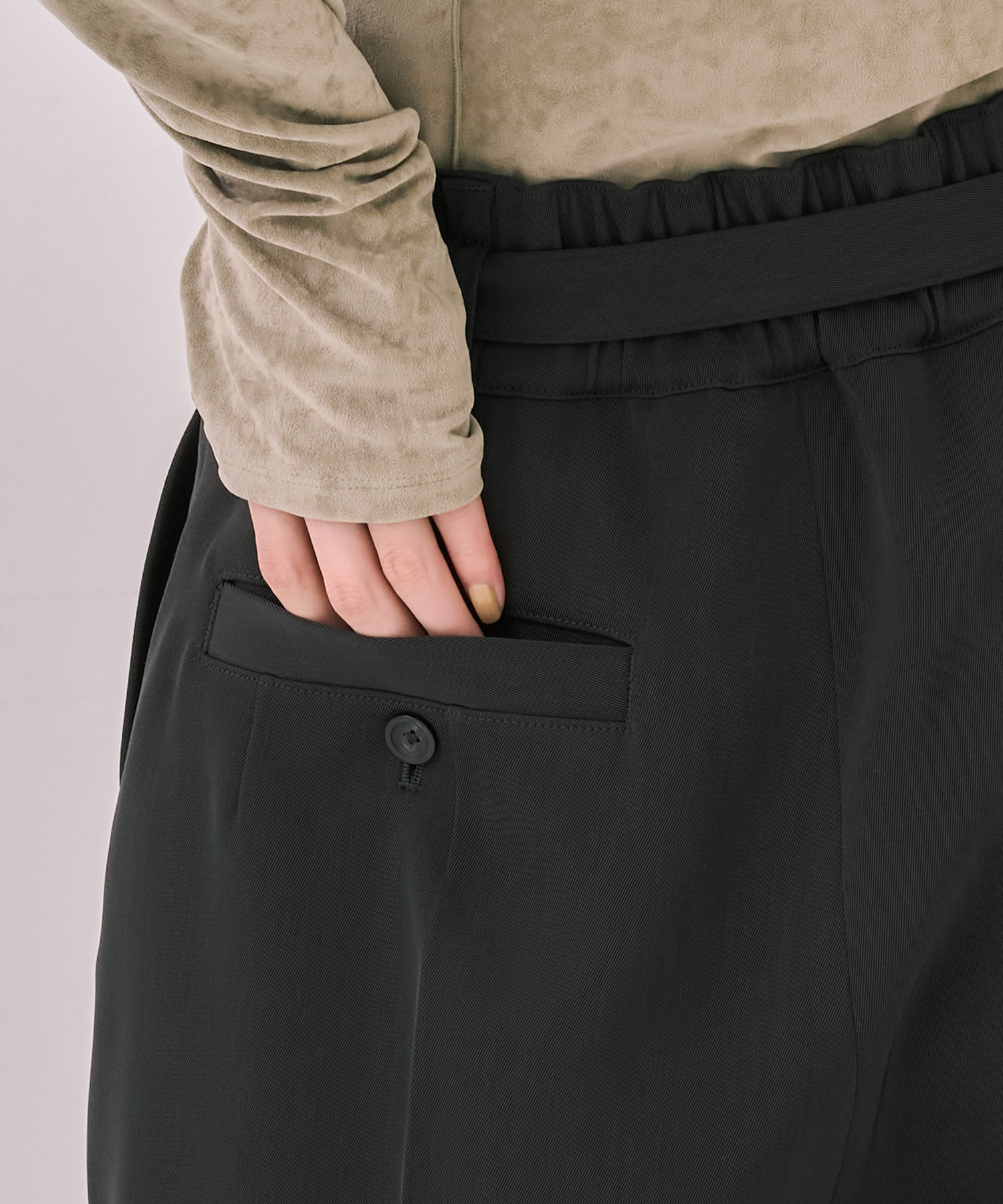 【WEB先行発売】アイレットベルトストレートパンツ