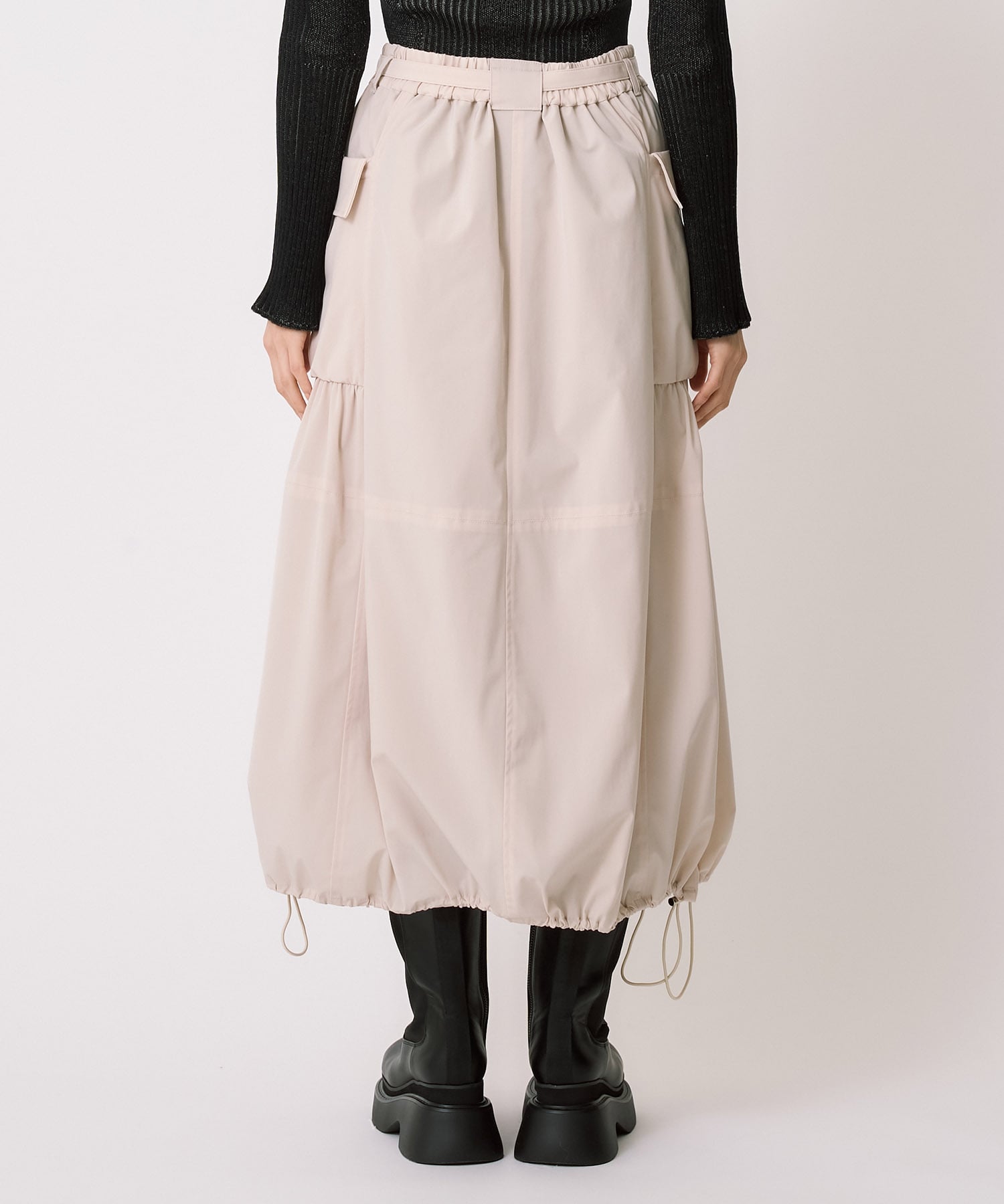 ドロストバルーンスカート