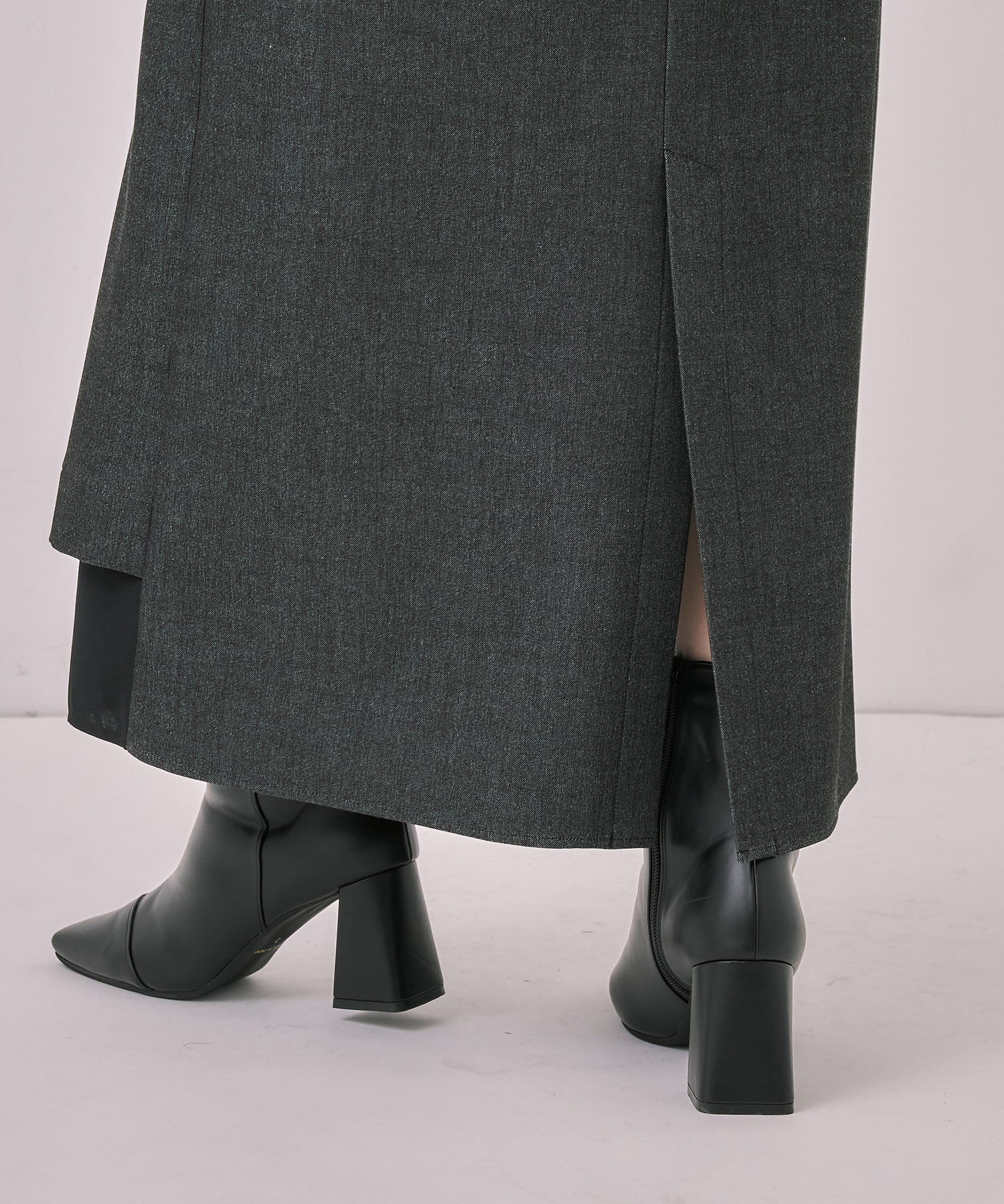 ダブルベルトラップスカート