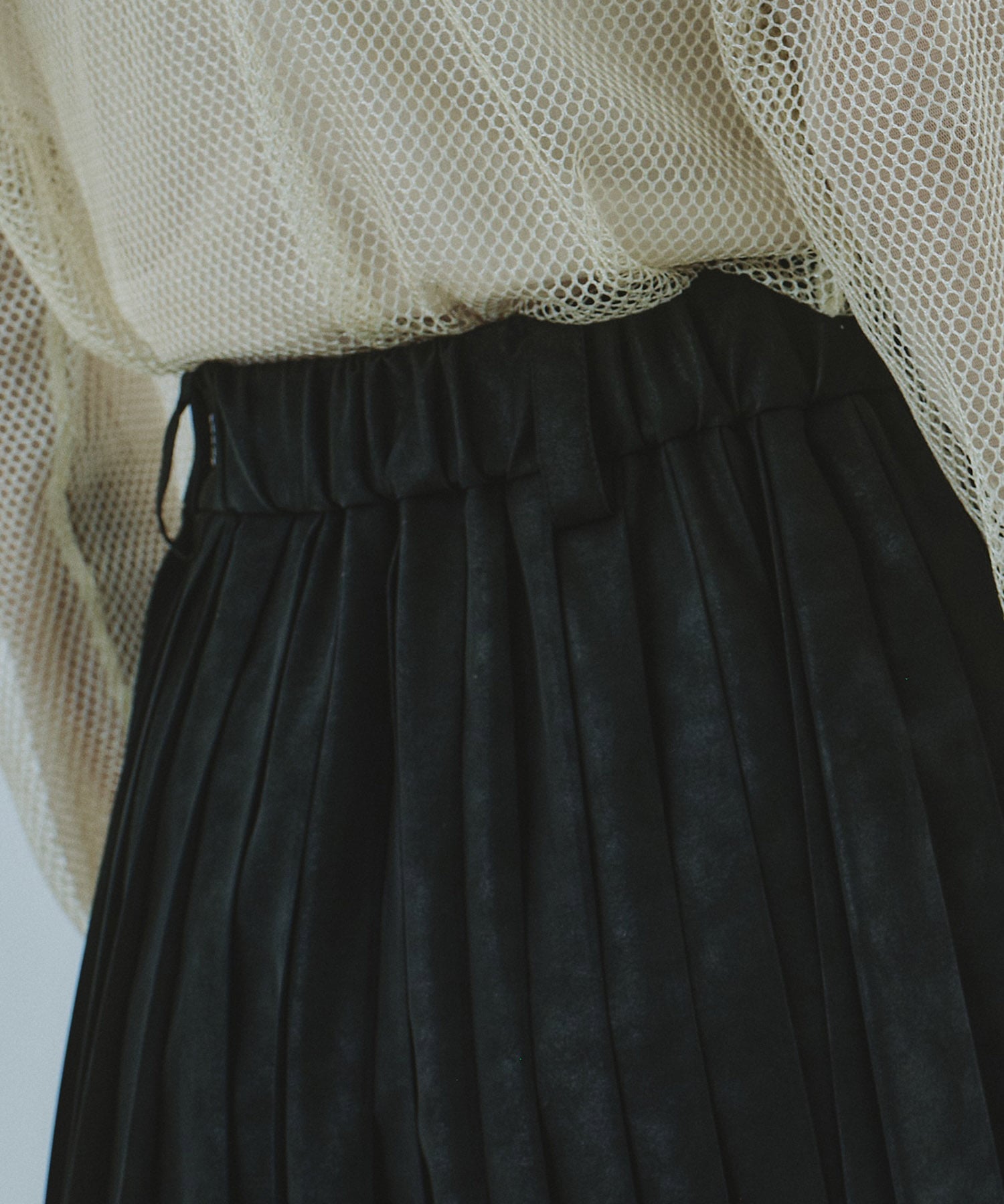 Soft Leather Pleated SK