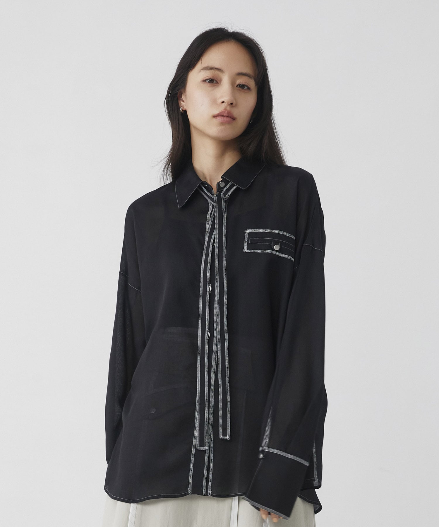 シアーデニムトリムシャツ