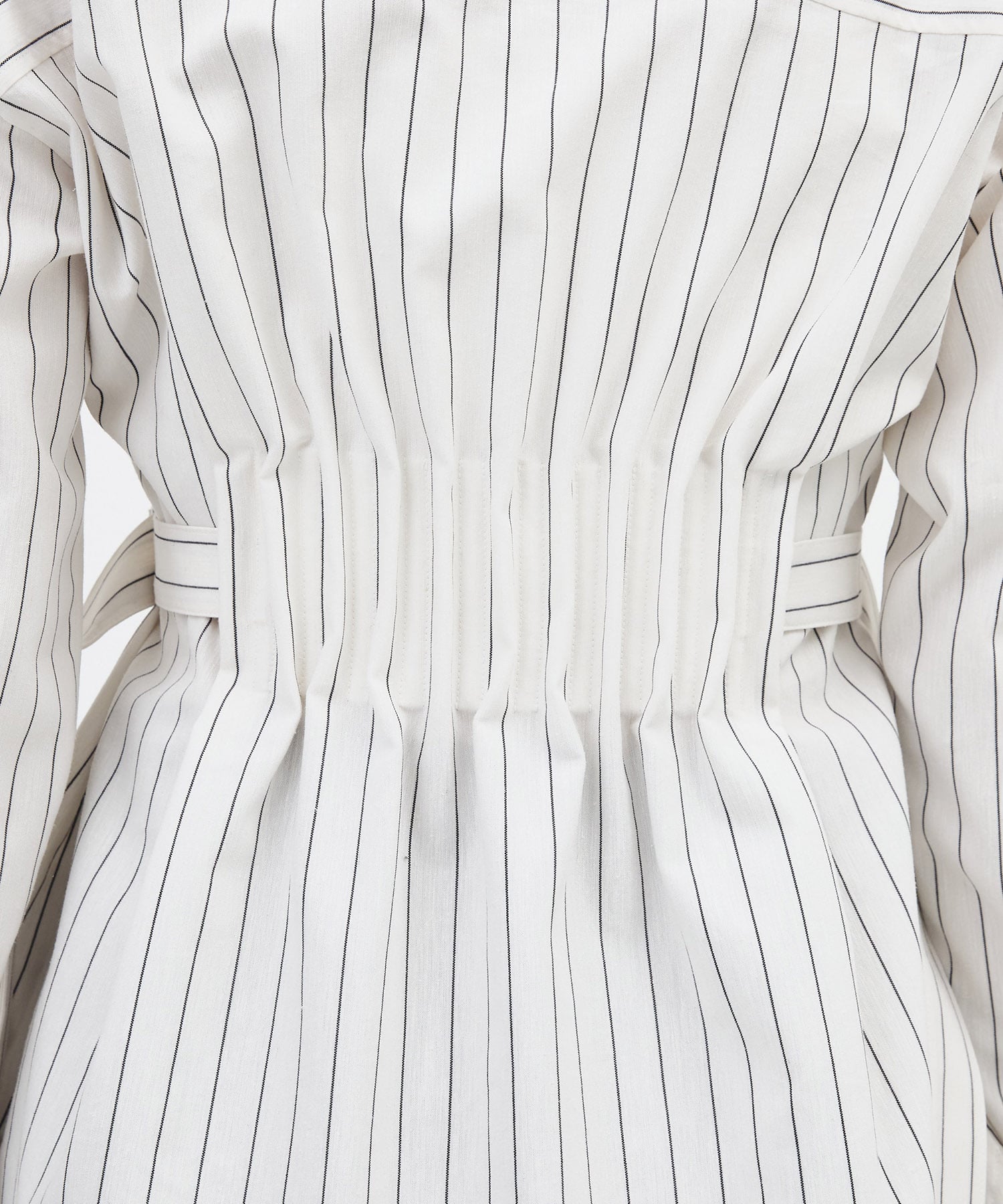 タックゴムシェイプベルトシャツ