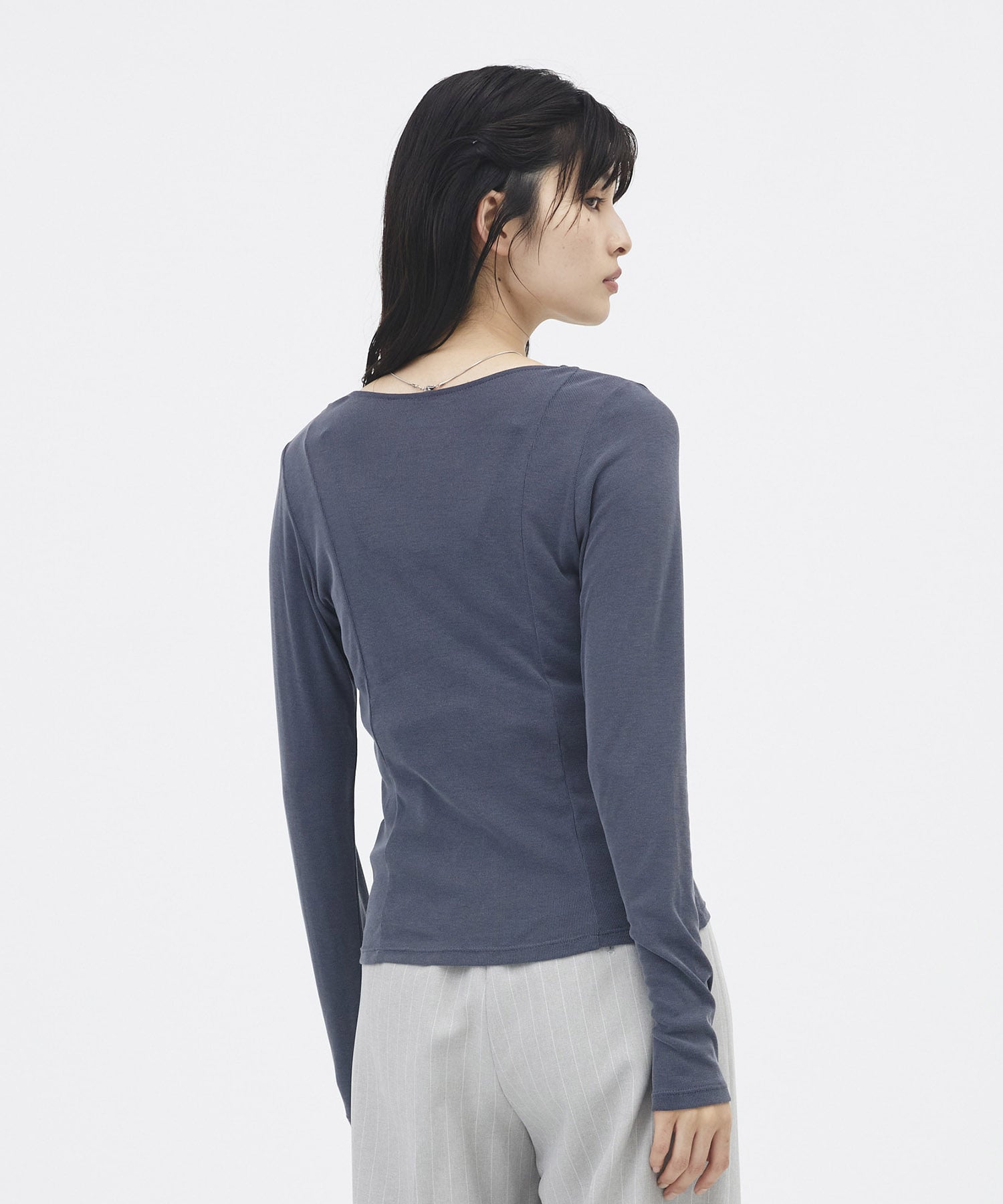 アシメドレープトップス