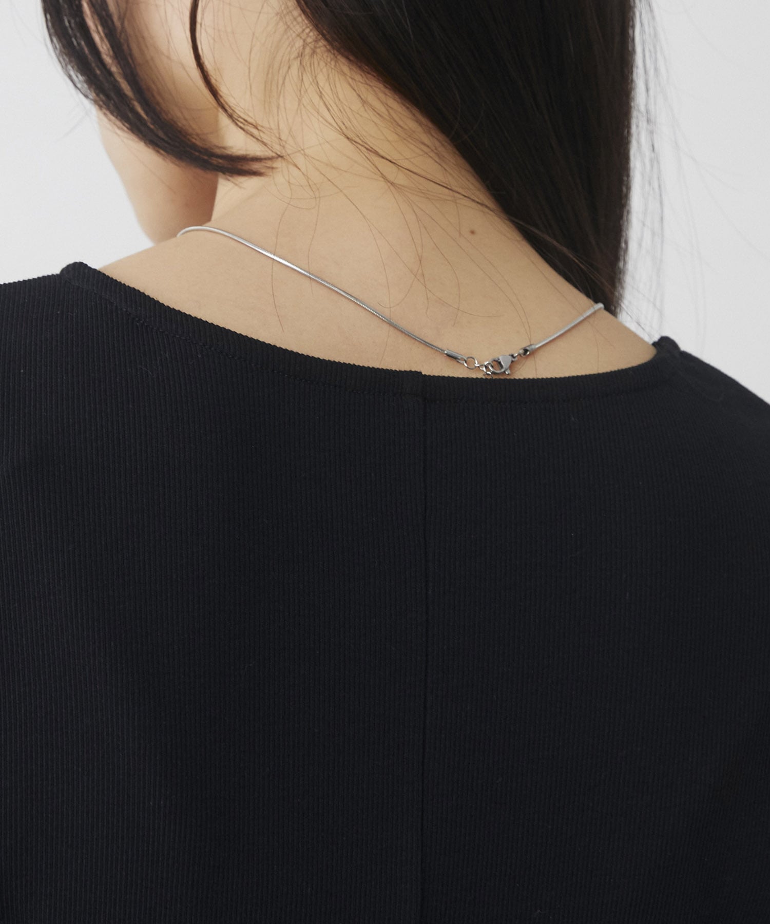 レースヘムスリットカットプルオーバー