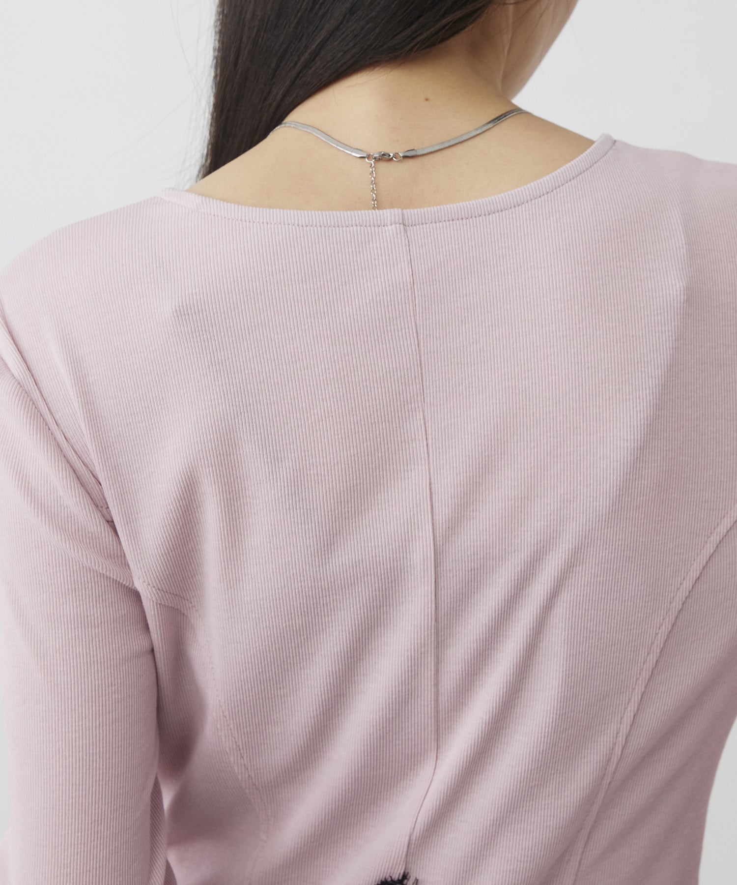 〈残りわずか〉レースヘムスリットカットプルオーバー