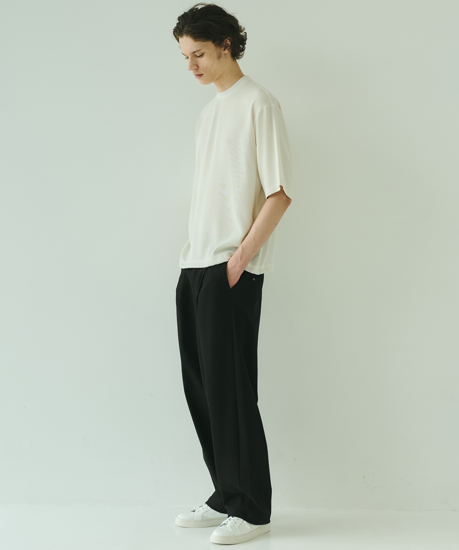 ハイツイスト バレルチノパンツ
