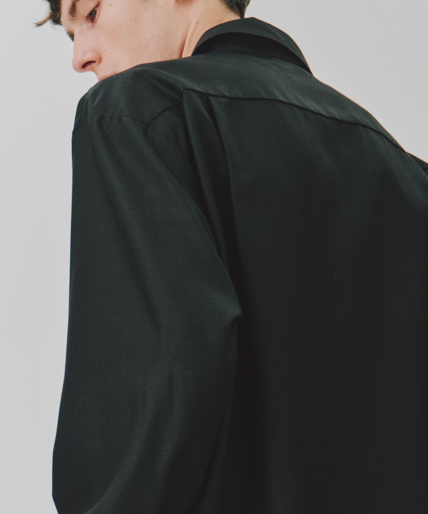 【一部店舗限定】DRY RAYON  リラックスシャツ