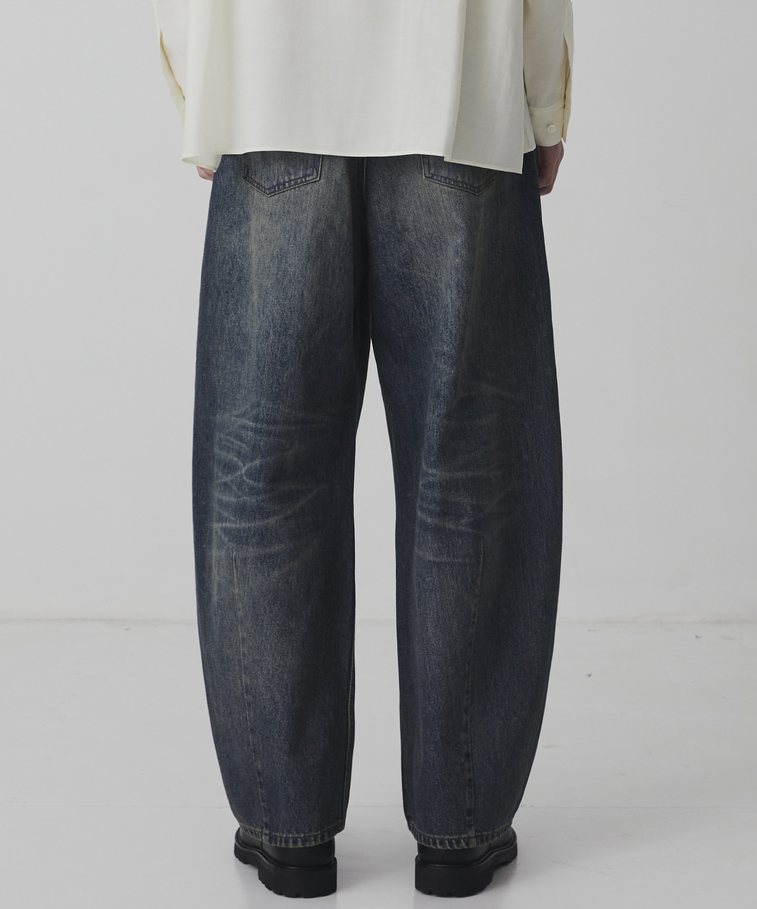 〈残りわずか｜再入荷なし〉オーバーダイ バレルデニムパンツ