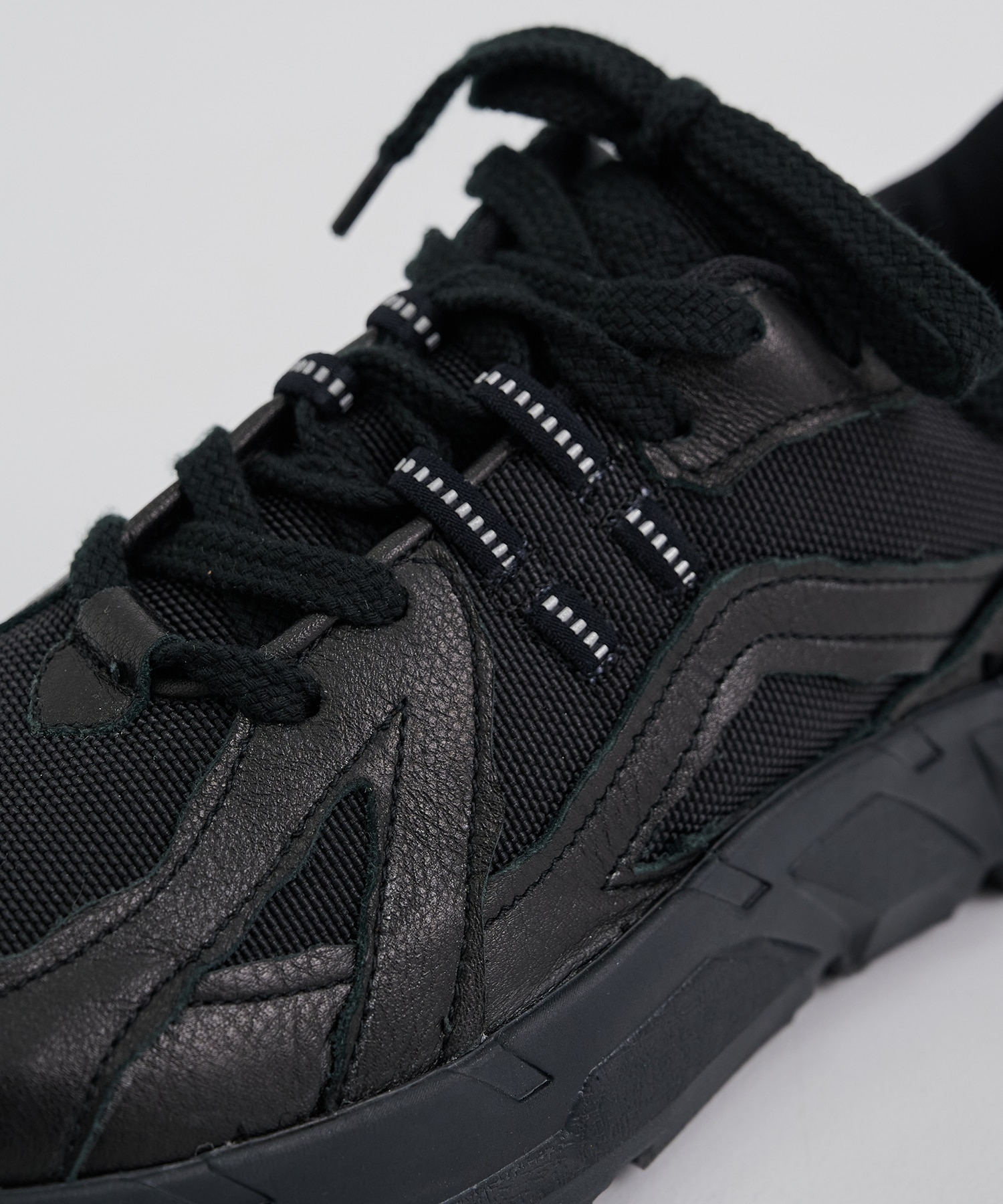 LEATHER MESH Vibram SHOES